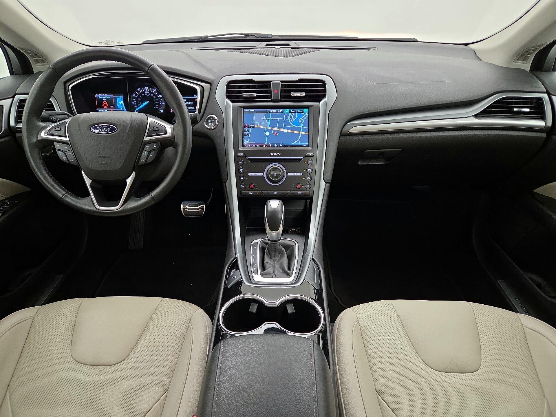 Thumbnail: 2016 Ford Fusion - 9