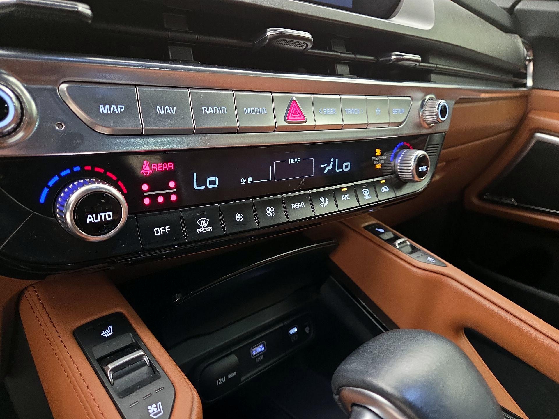 Thumbnail: 2024 Kia Telluride - 16