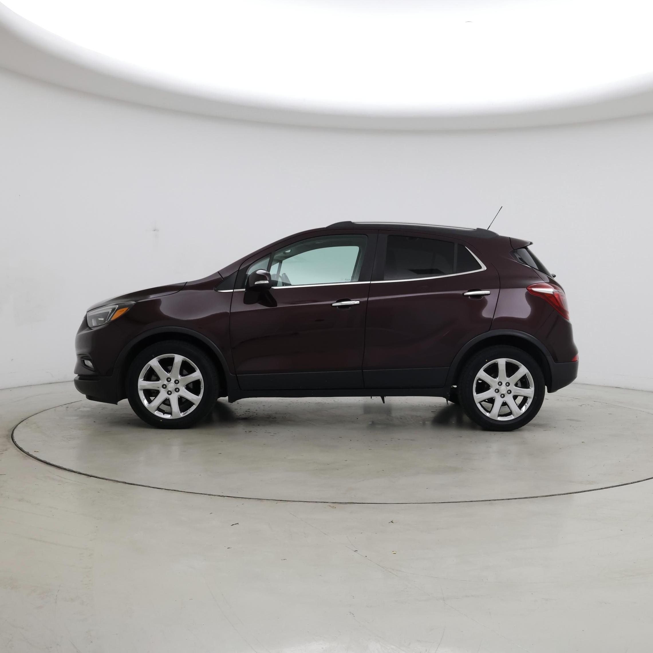 Thumbnail: 2018 Buick Encore - 3