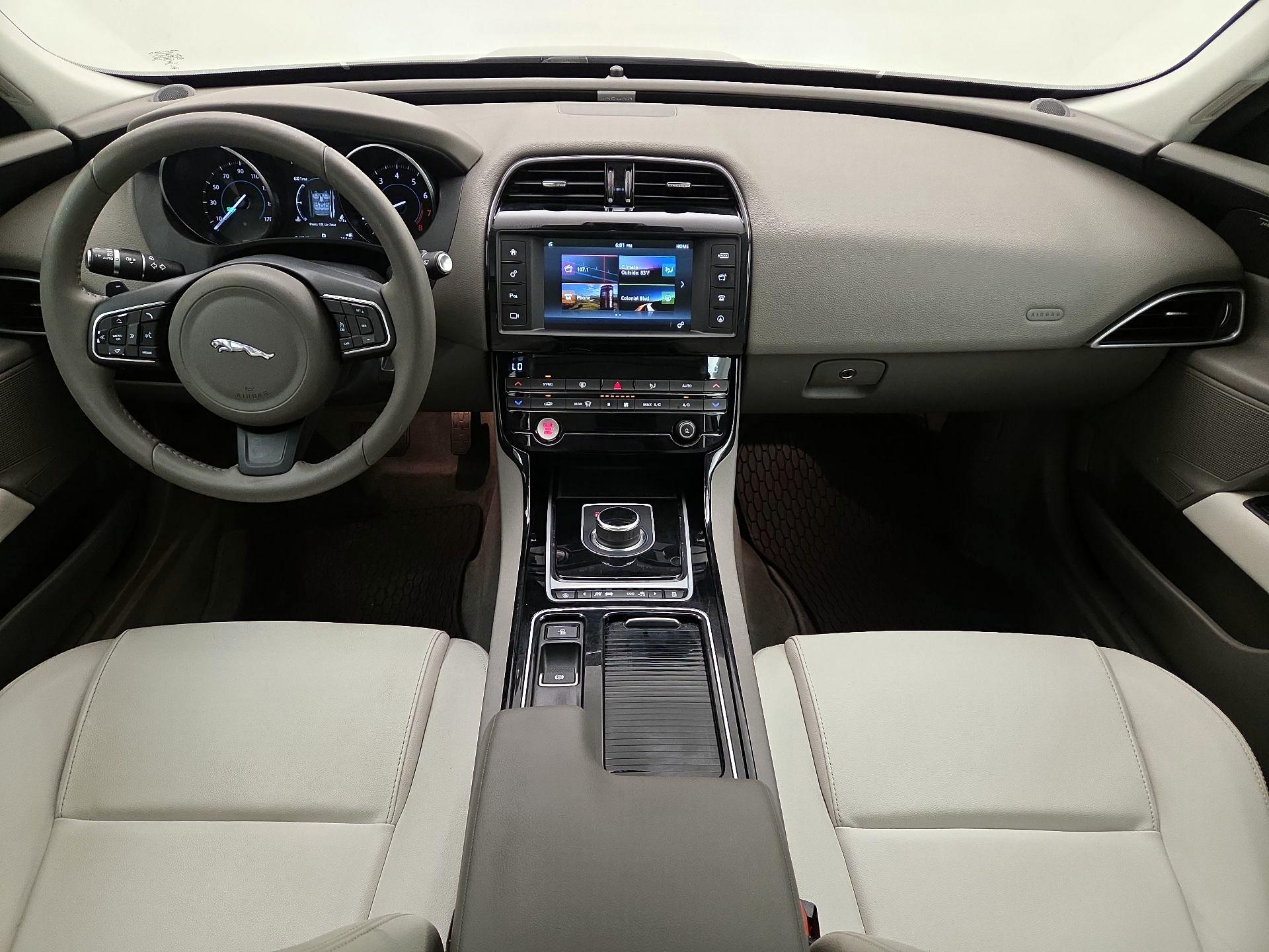 Thumbnail: 2018 Jaguar XE - 9