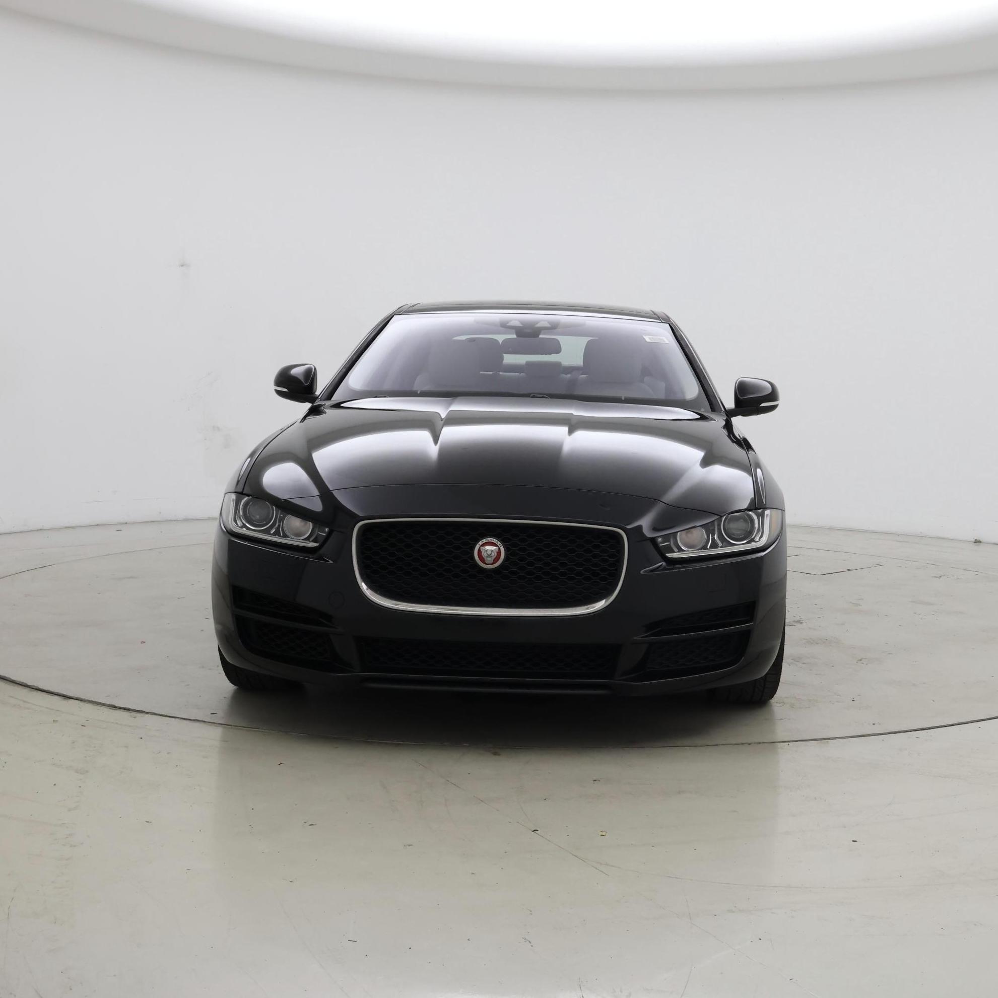 Thumbnail: 2018 Jaguar XE - 5