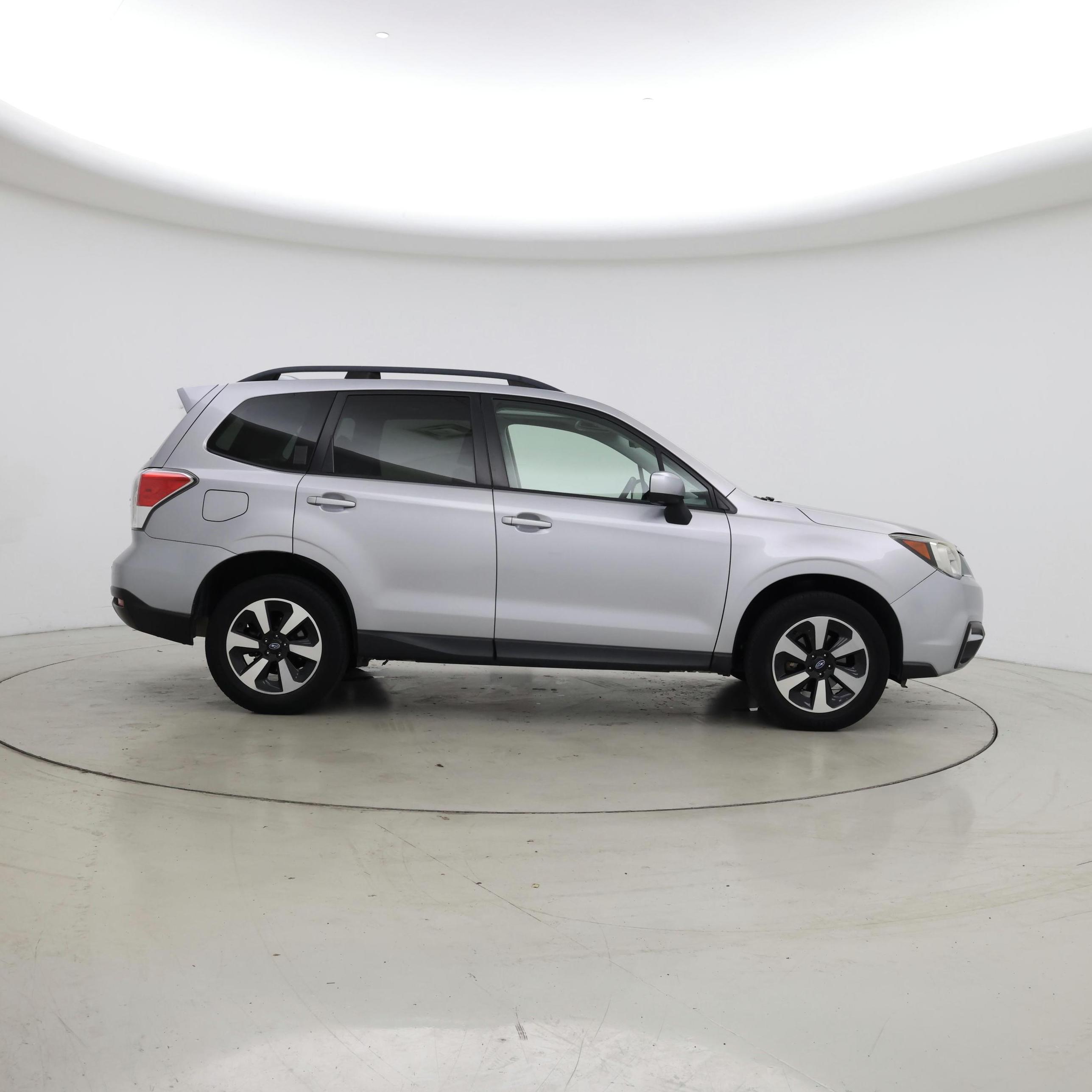 Thumbnail: 2017 Subaru Forester - 7