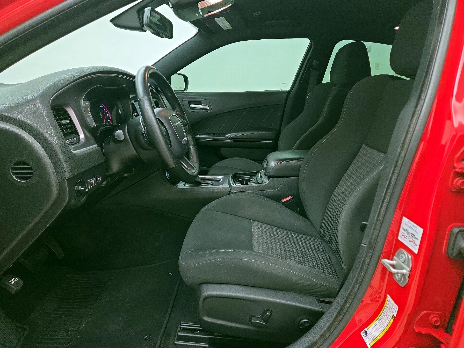 Thumbnail: 2019 Dodge Charger - 11