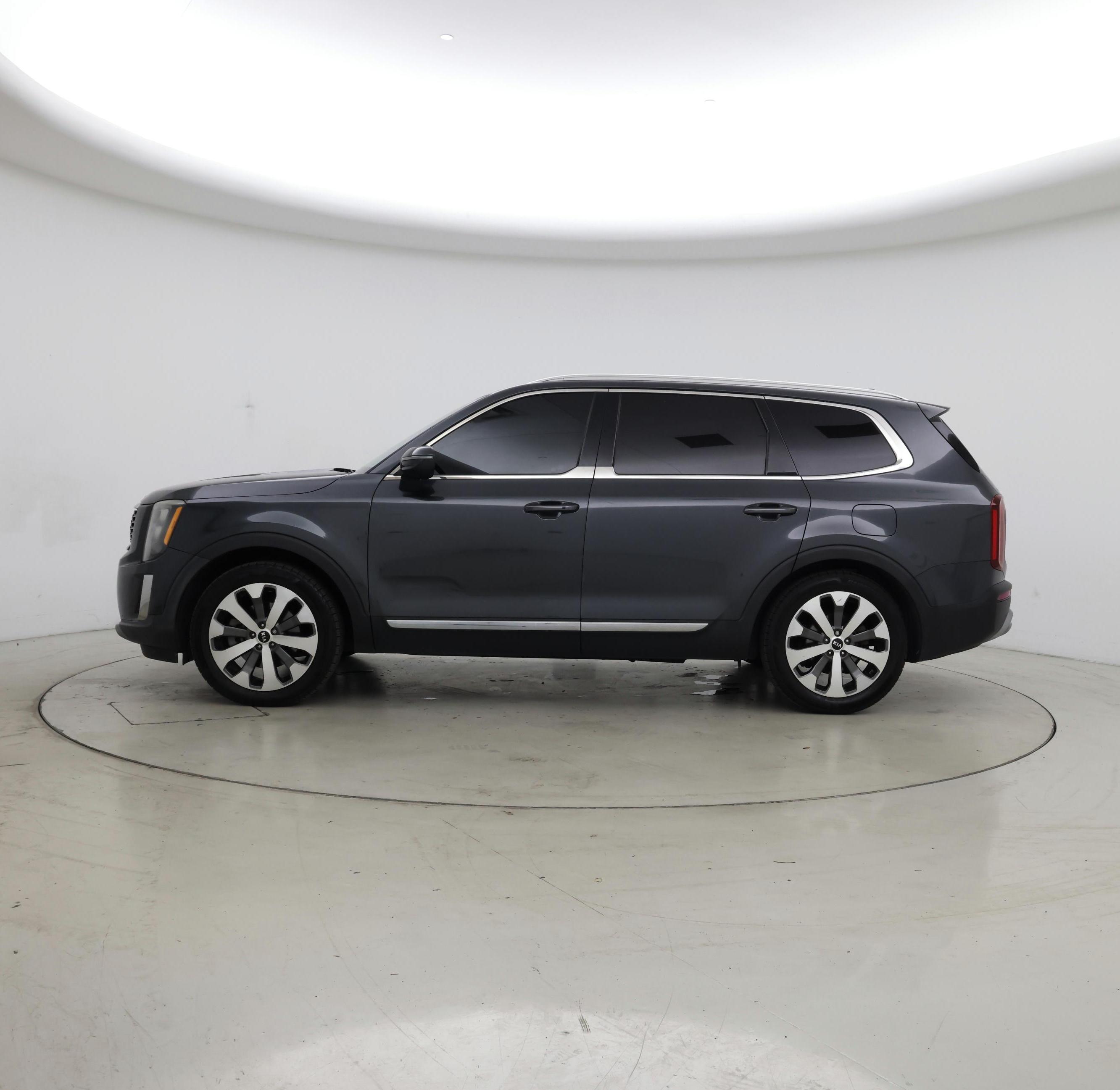 Thumbnail: 2021 Kia Telluride - 3
