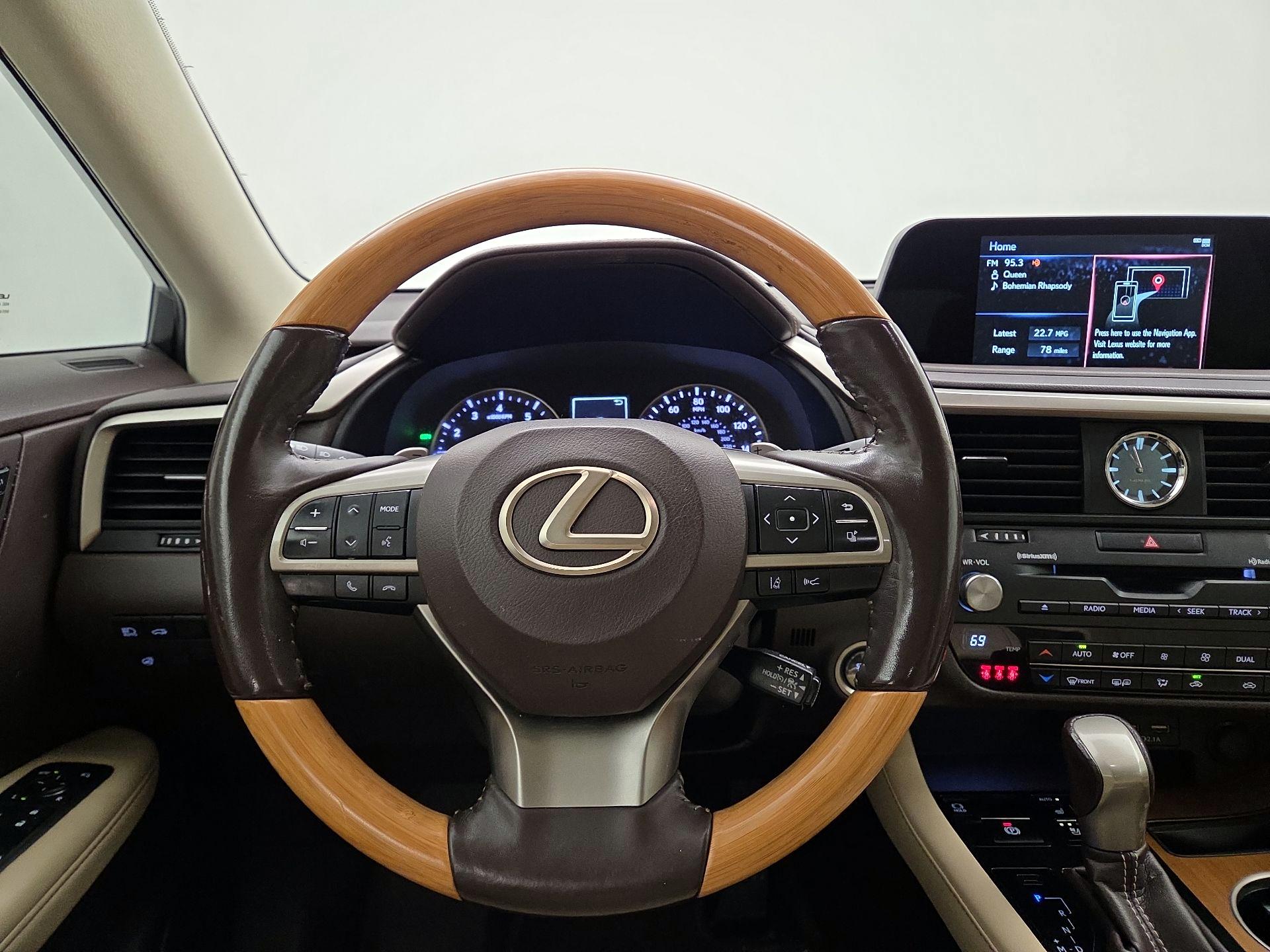 Thumbnail: 2020 Lexus RX - 10