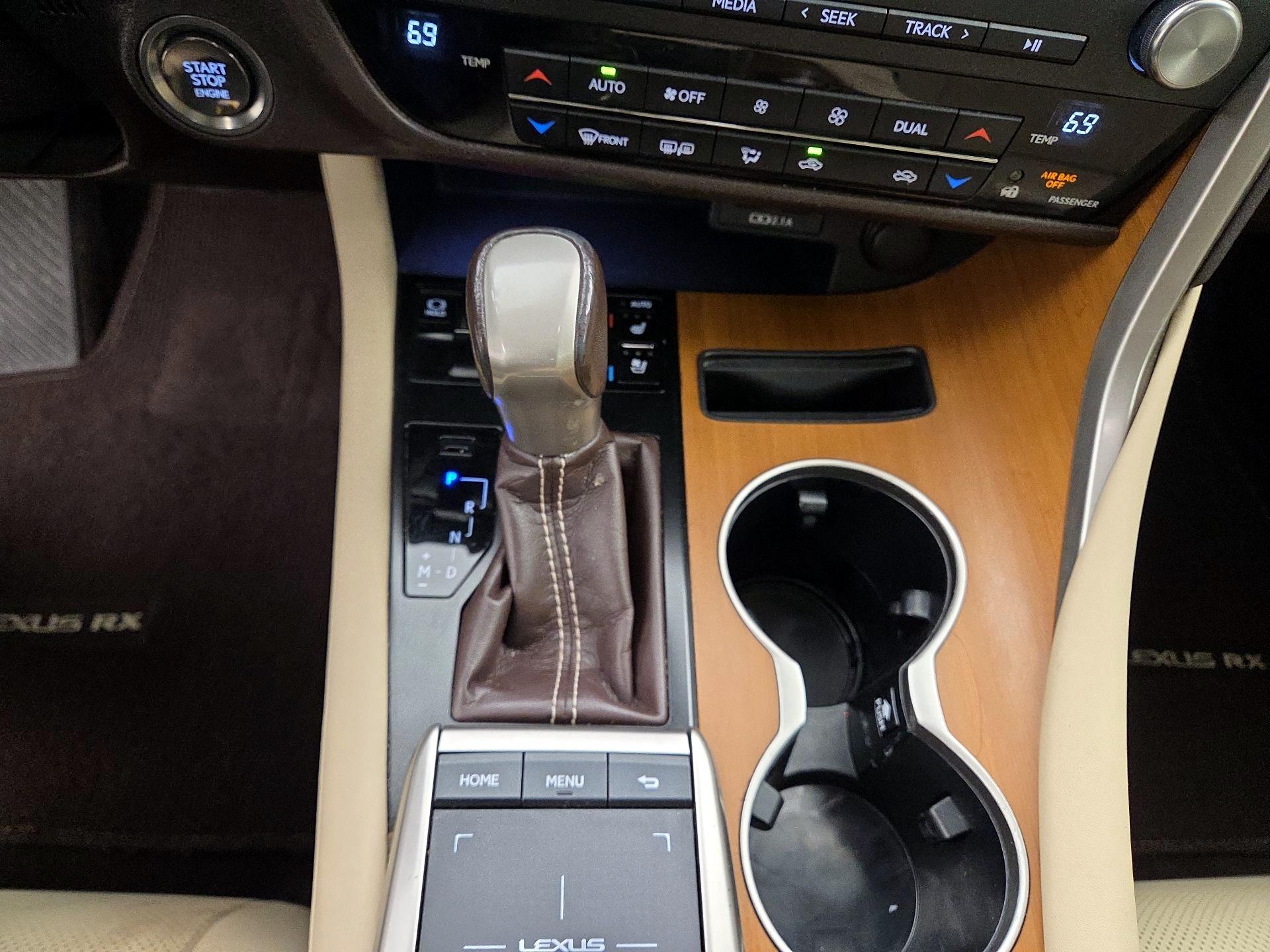 Thumbnail: 2020 Lexus RX - 16