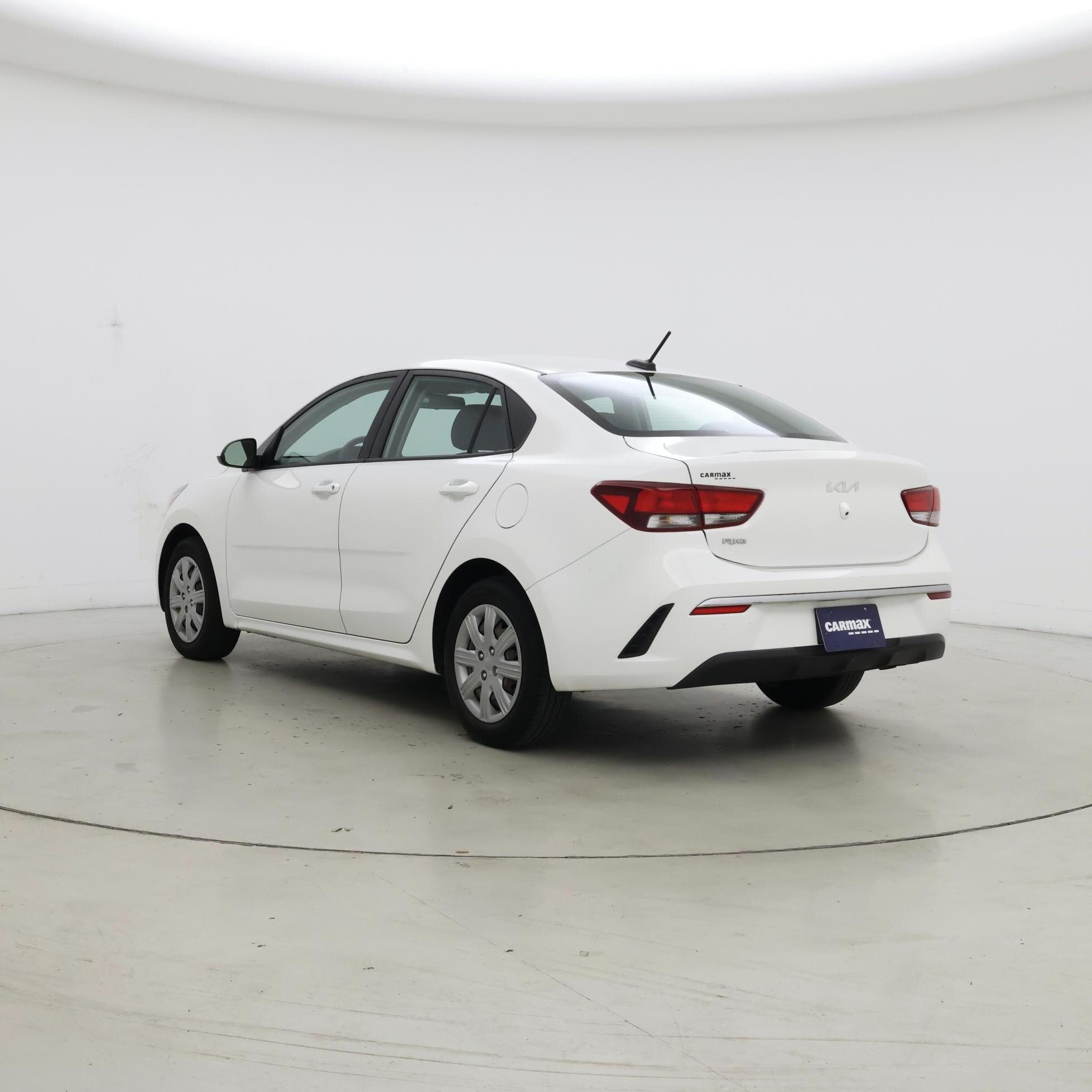 Thumbnail: 2022 Kia Rio - 2