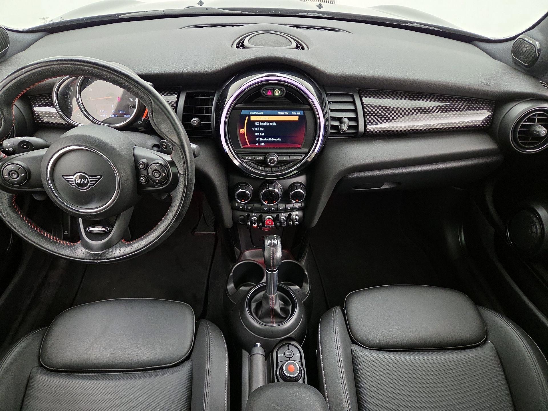 Thumbnail: 2019 MINI Cooper Hardtop - 9