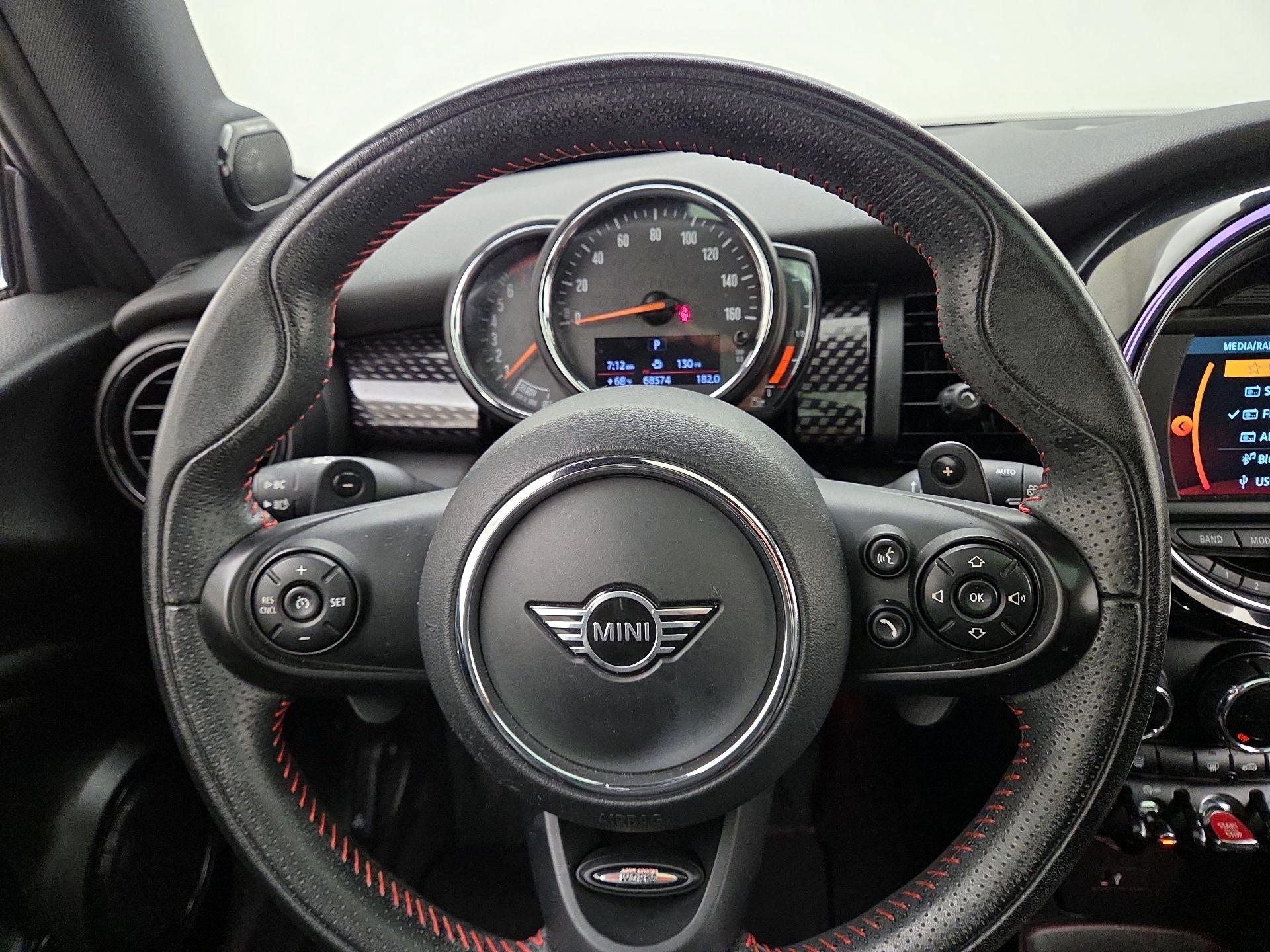 Thumbnail: 2019 MINI Cooper Hardtop - 10