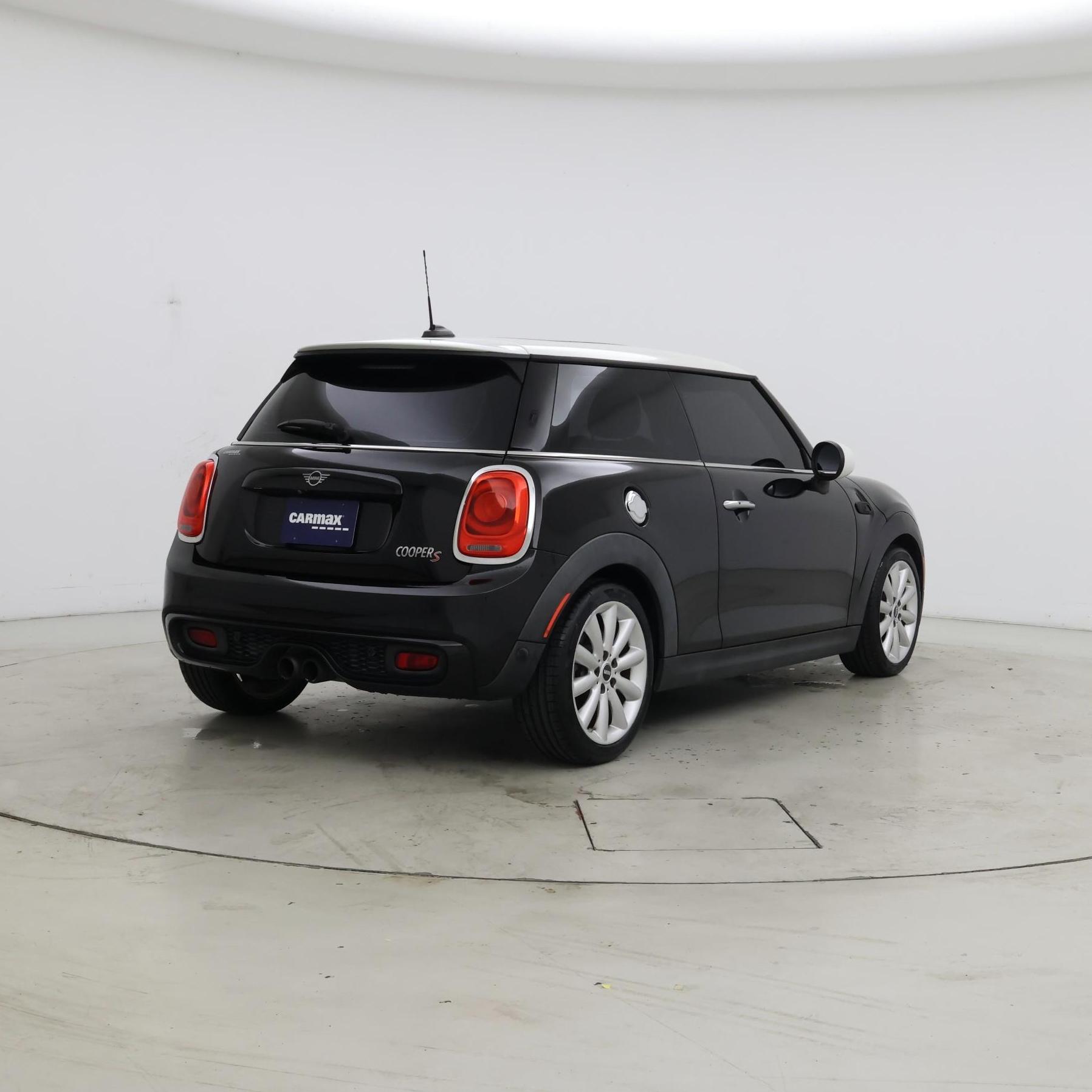 Thumbnail: 2019 MINI Cooper Hardtop - 8