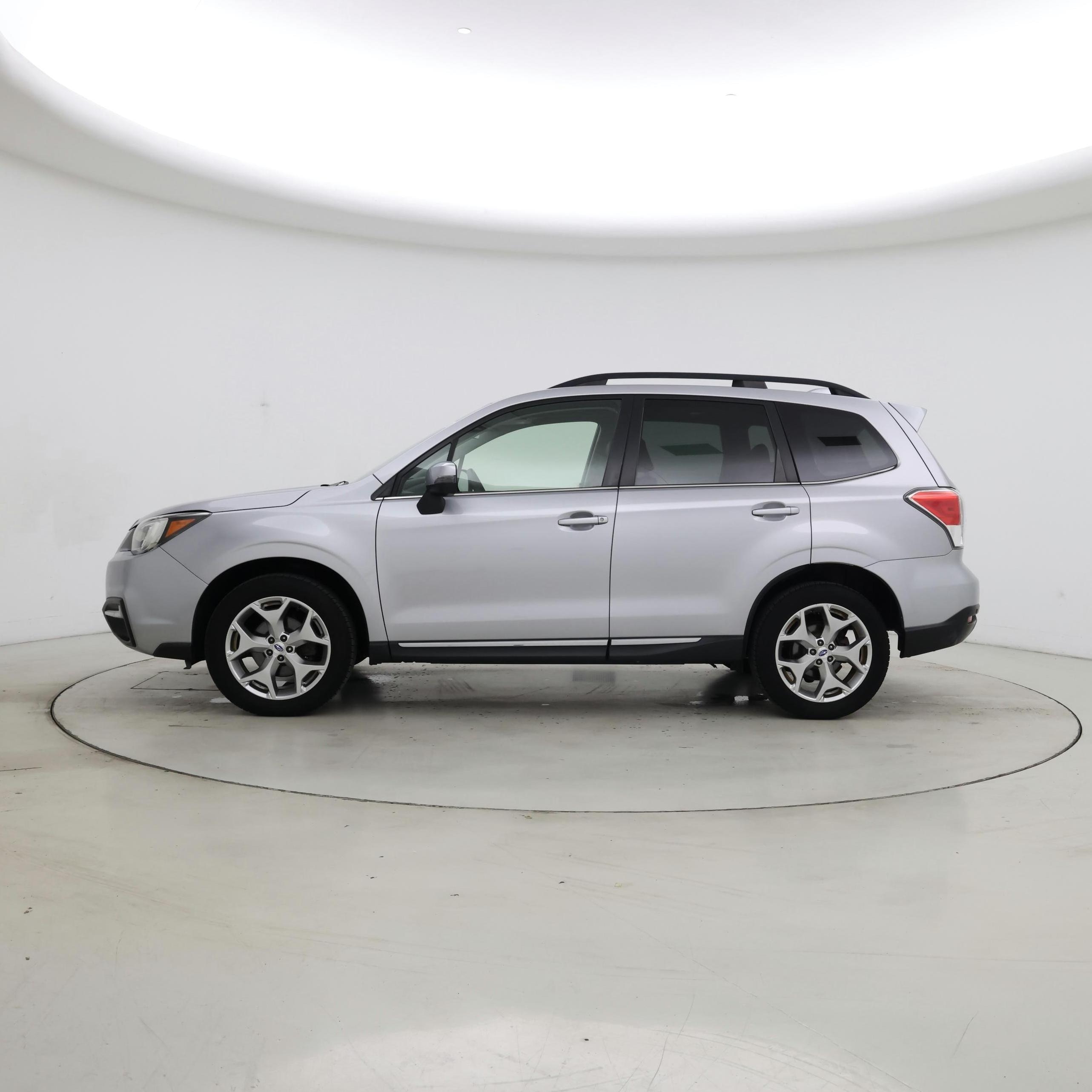 Thumbnail: 2017 Subaru Forester - 3