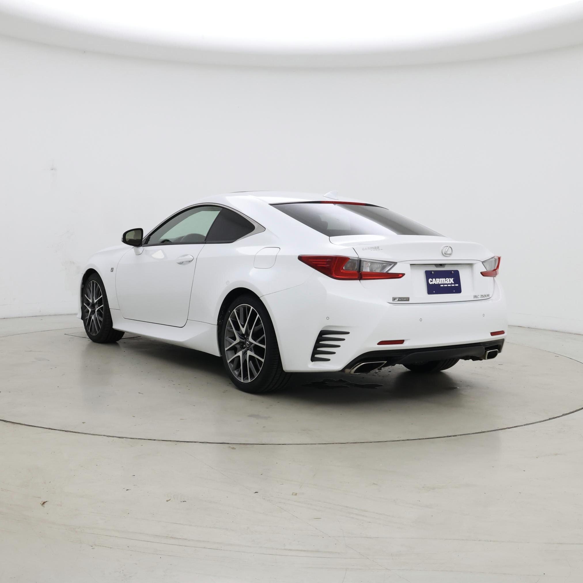 Thumbnail: 2017 Lexus RC - 2