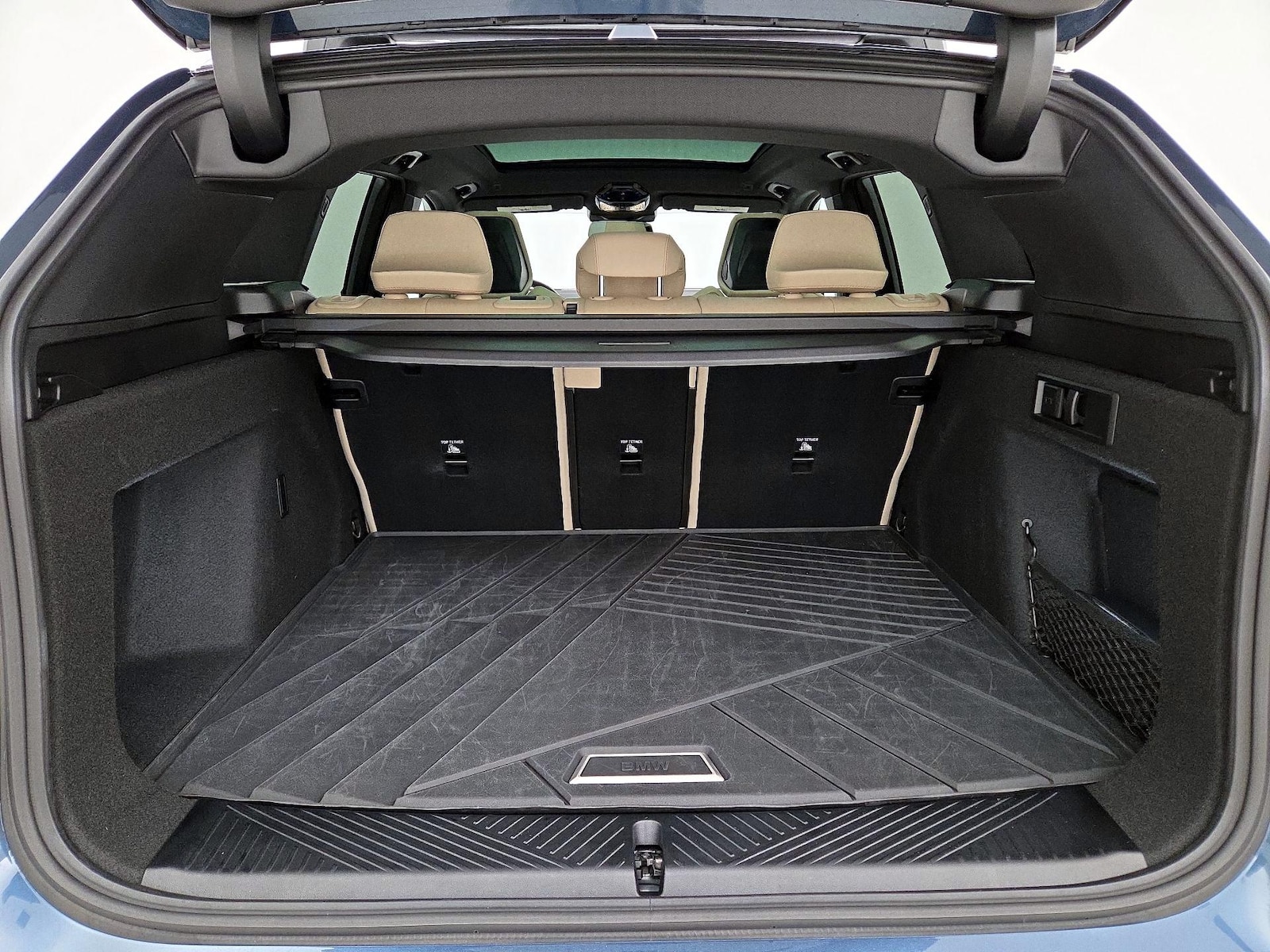 2025 BMW X3 30 - Photo 22