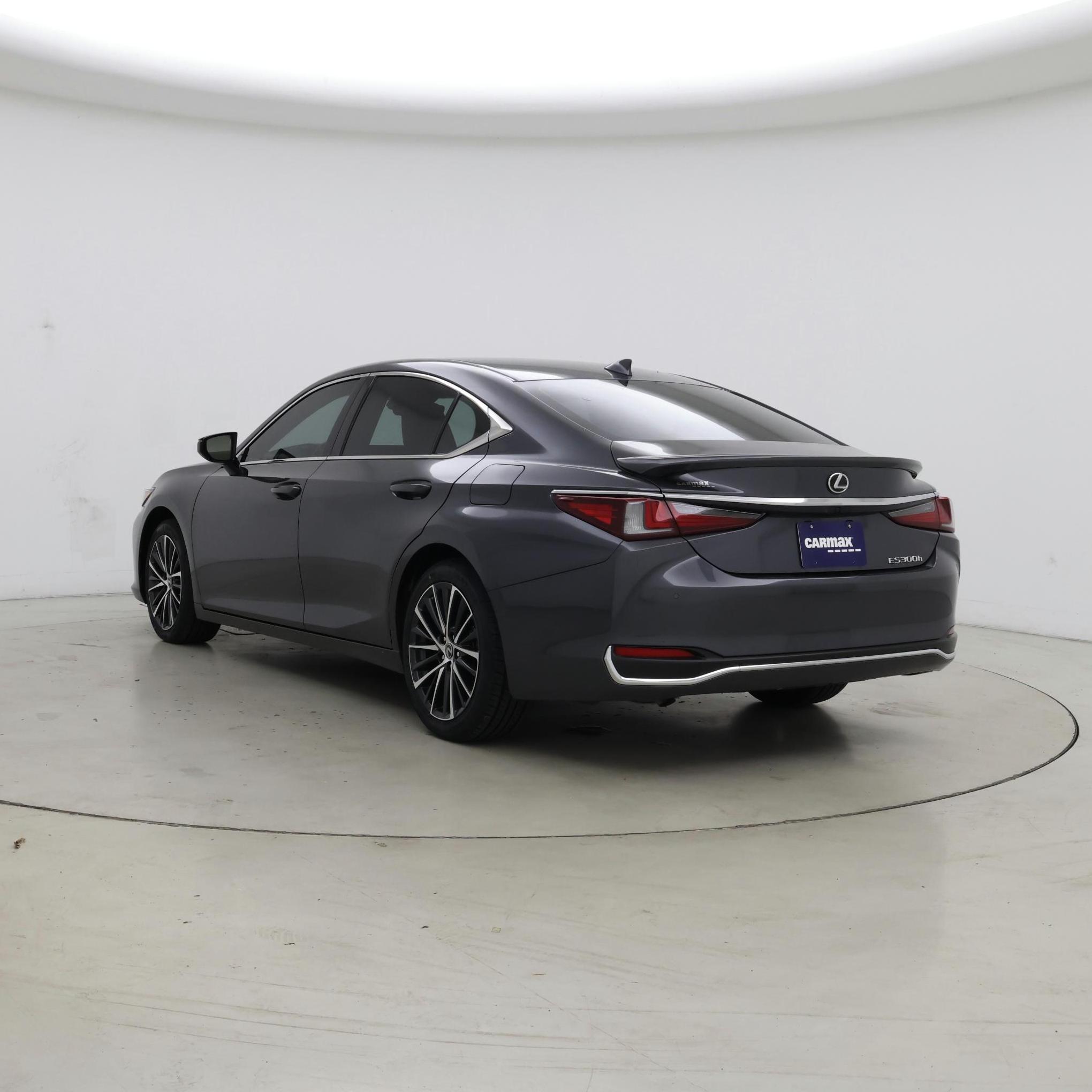 Thumbnail: 2024 Lexus ES - 2