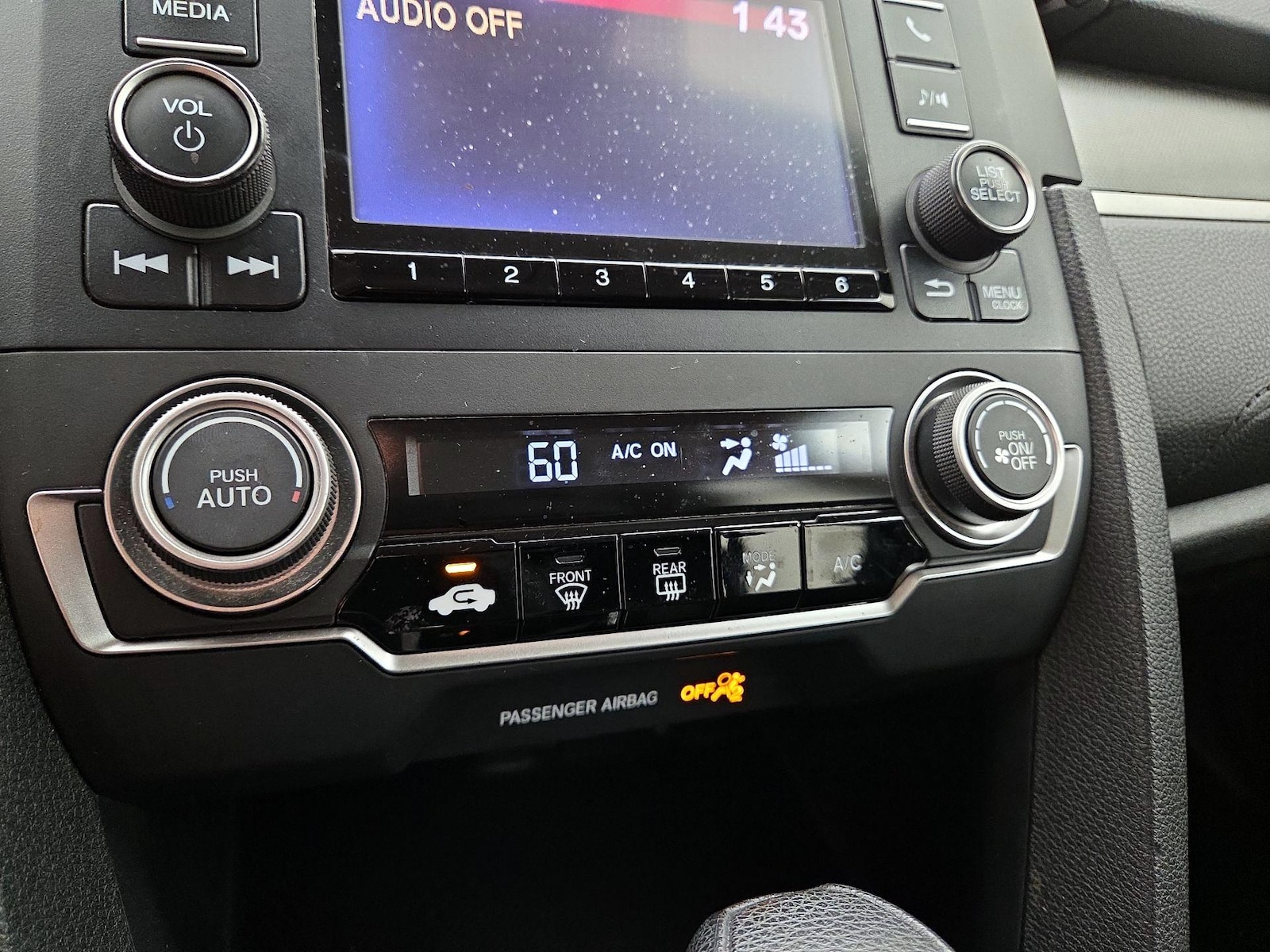 2017 Honda Civic LX - Photo 17