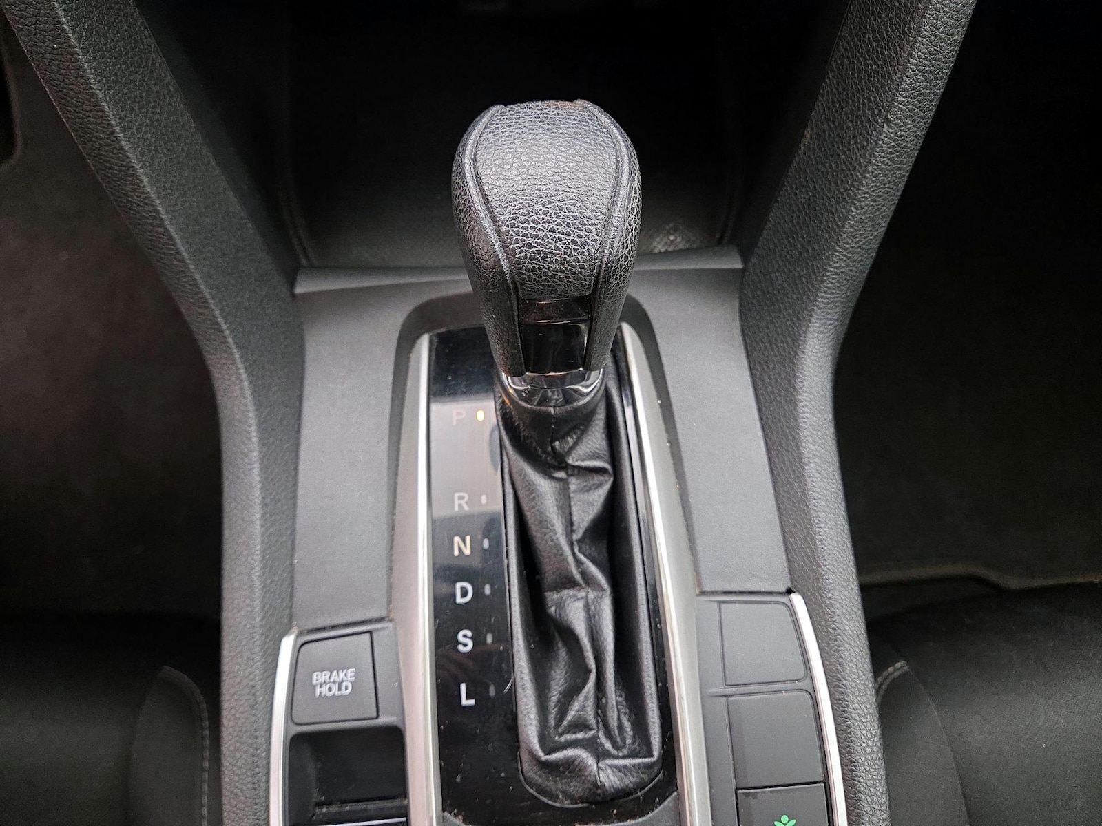 2017 Honda Civic LX - Photo 18
