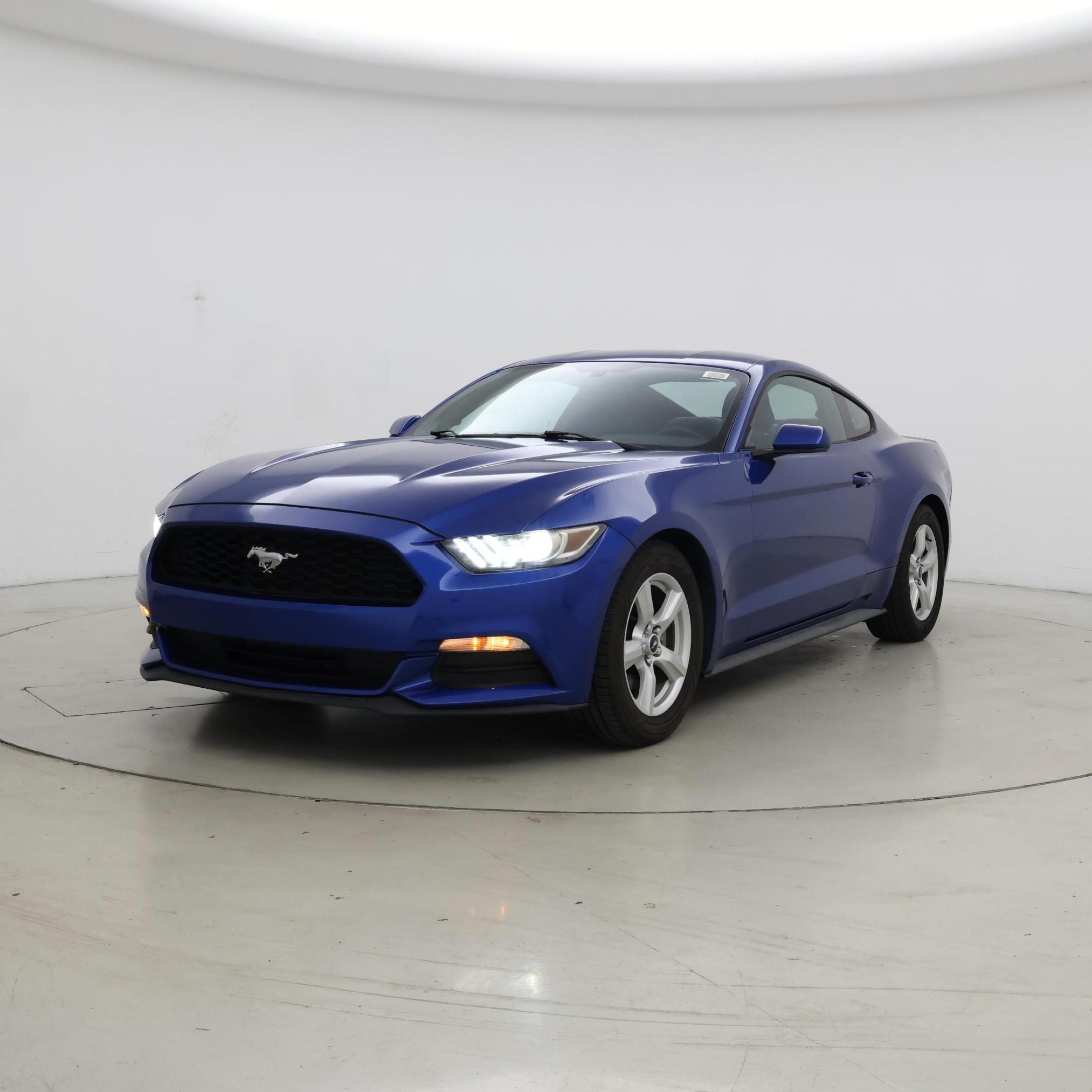 Thumbnail: 2017 Ford Mustang - 4