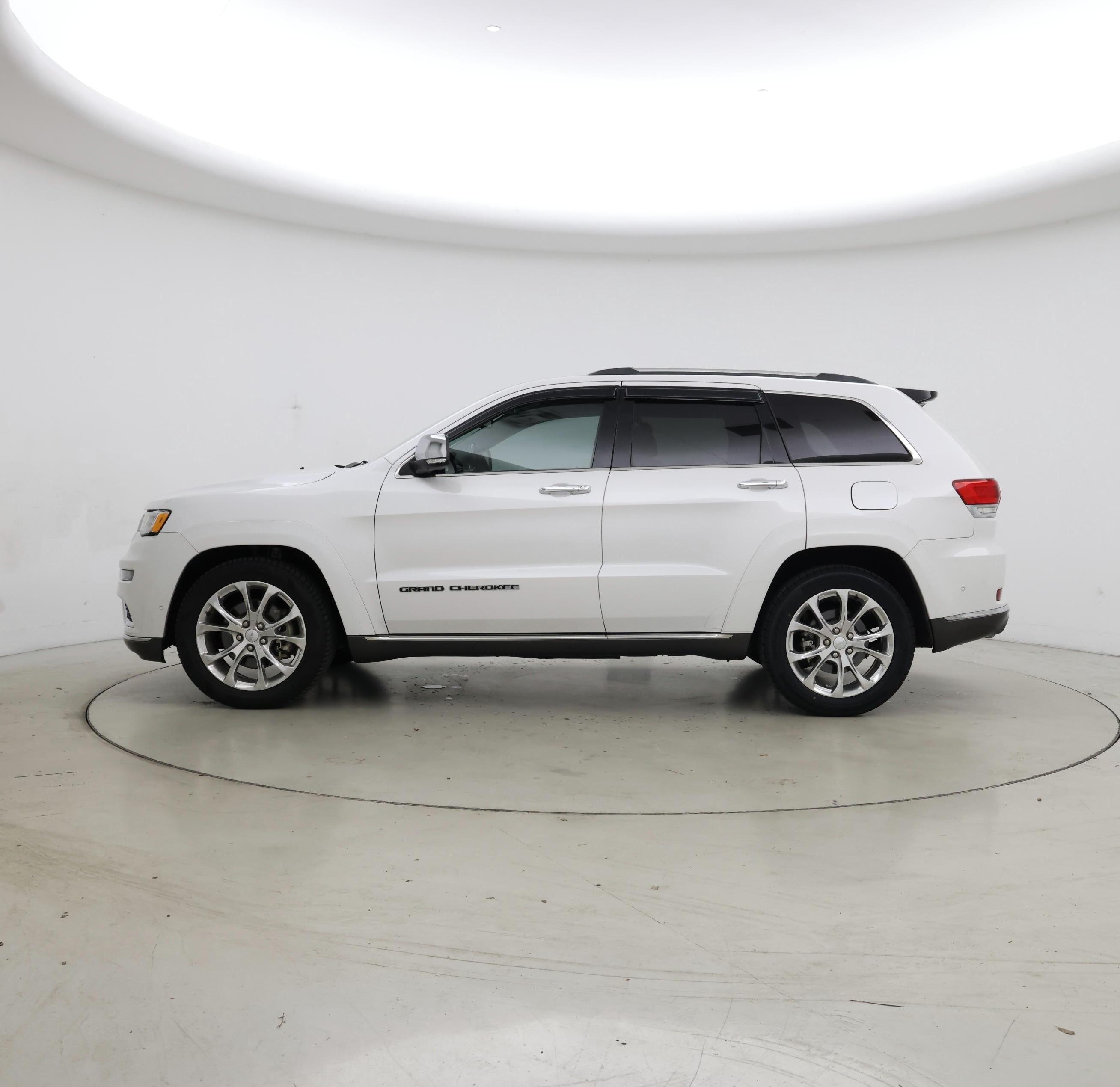 Thumbnail: 2021 Jeep Grand Cherokee - 3