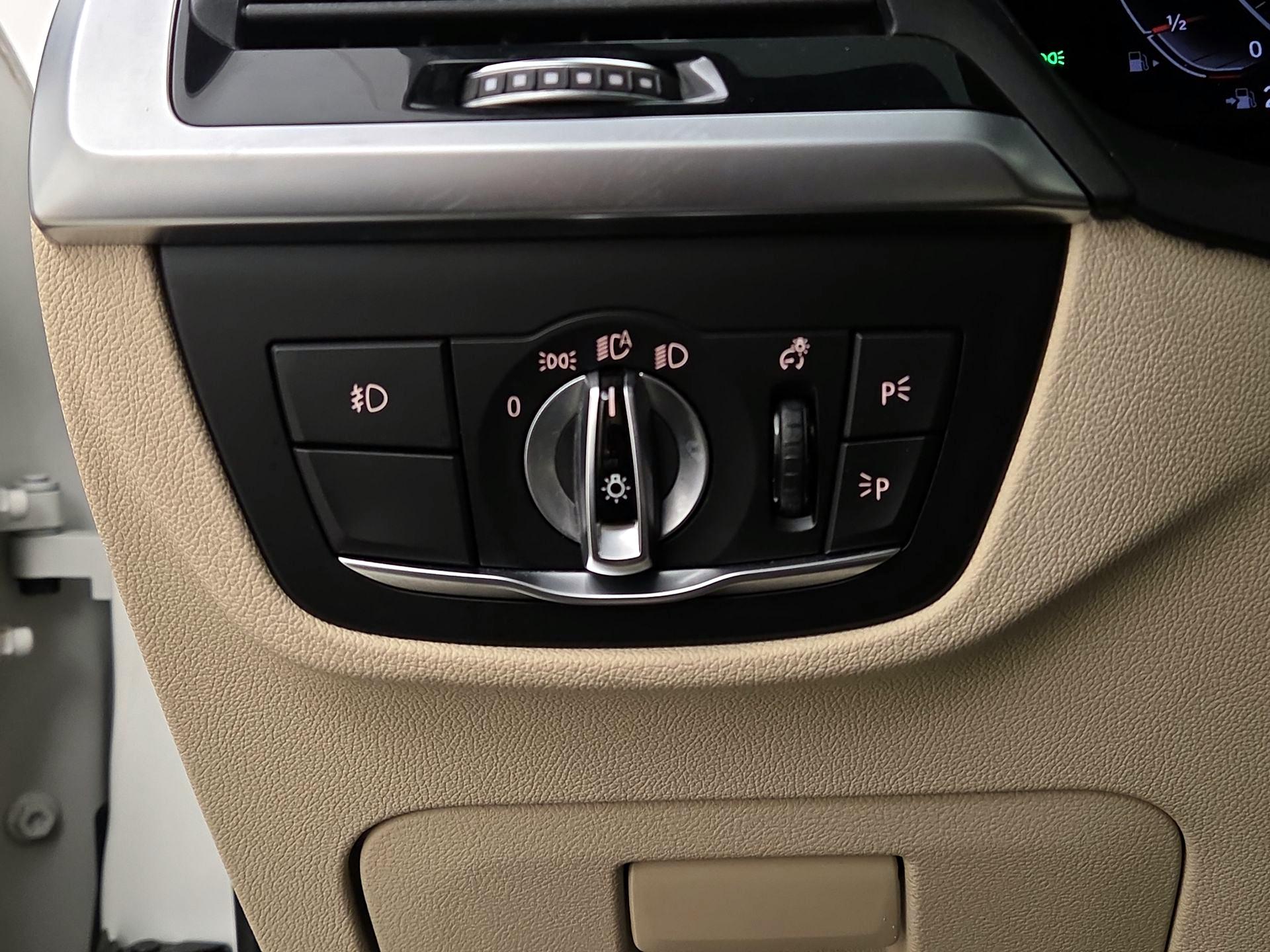 Thumbnail: 2020 BMW X3 - 13