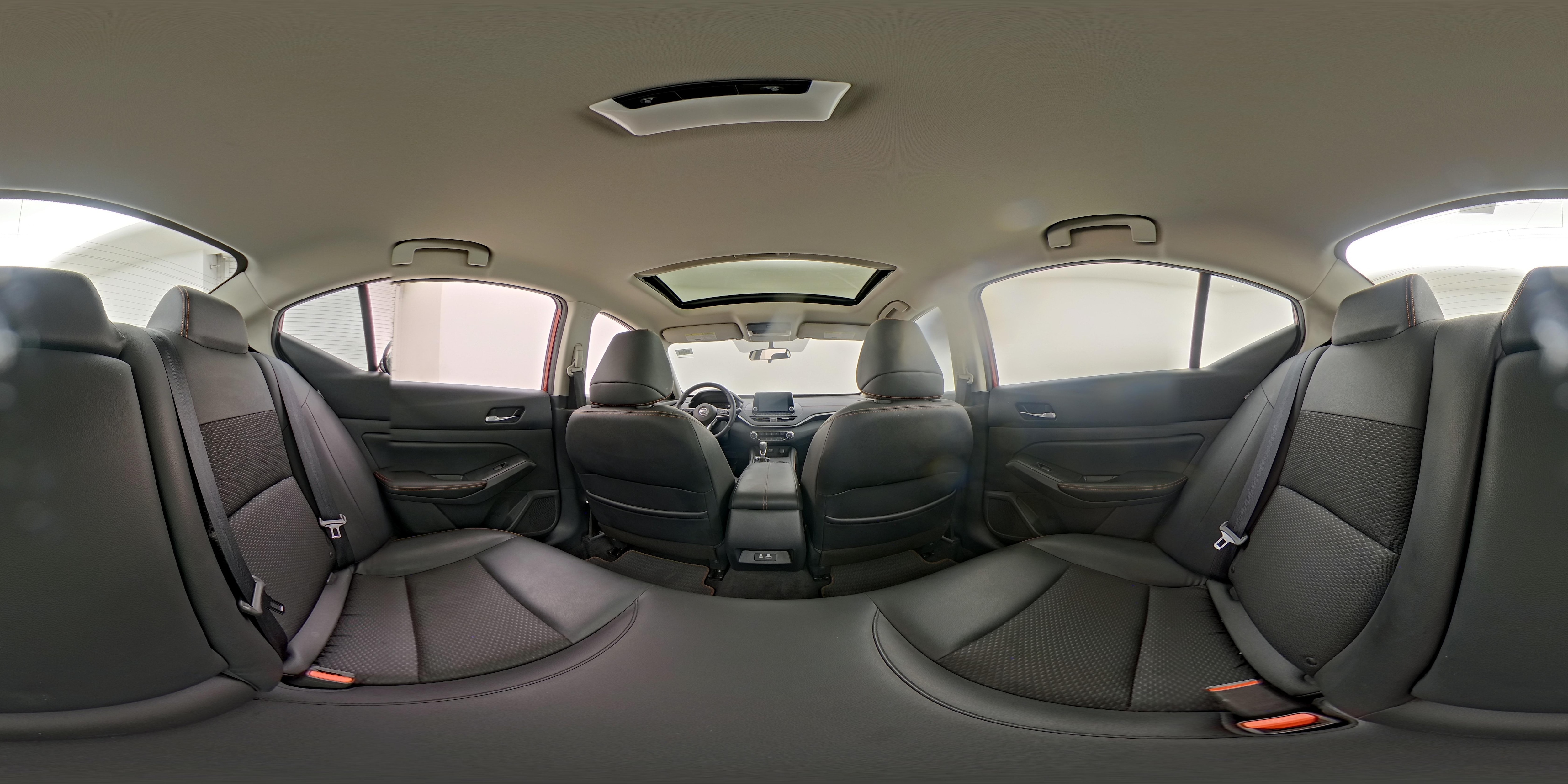 2019 Nissan Altima SR - Photo 26