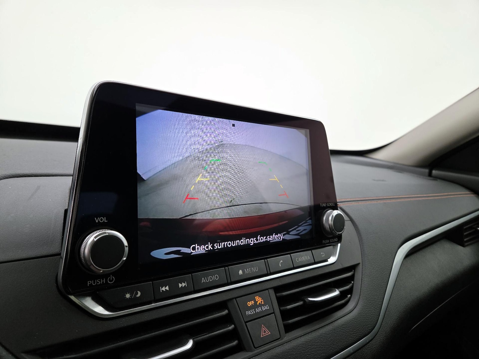 2019 Nissan Altima SR - Photo 15