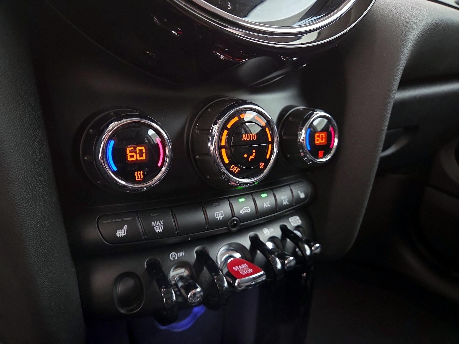 2023 MINI 3 Door S - Photo 18