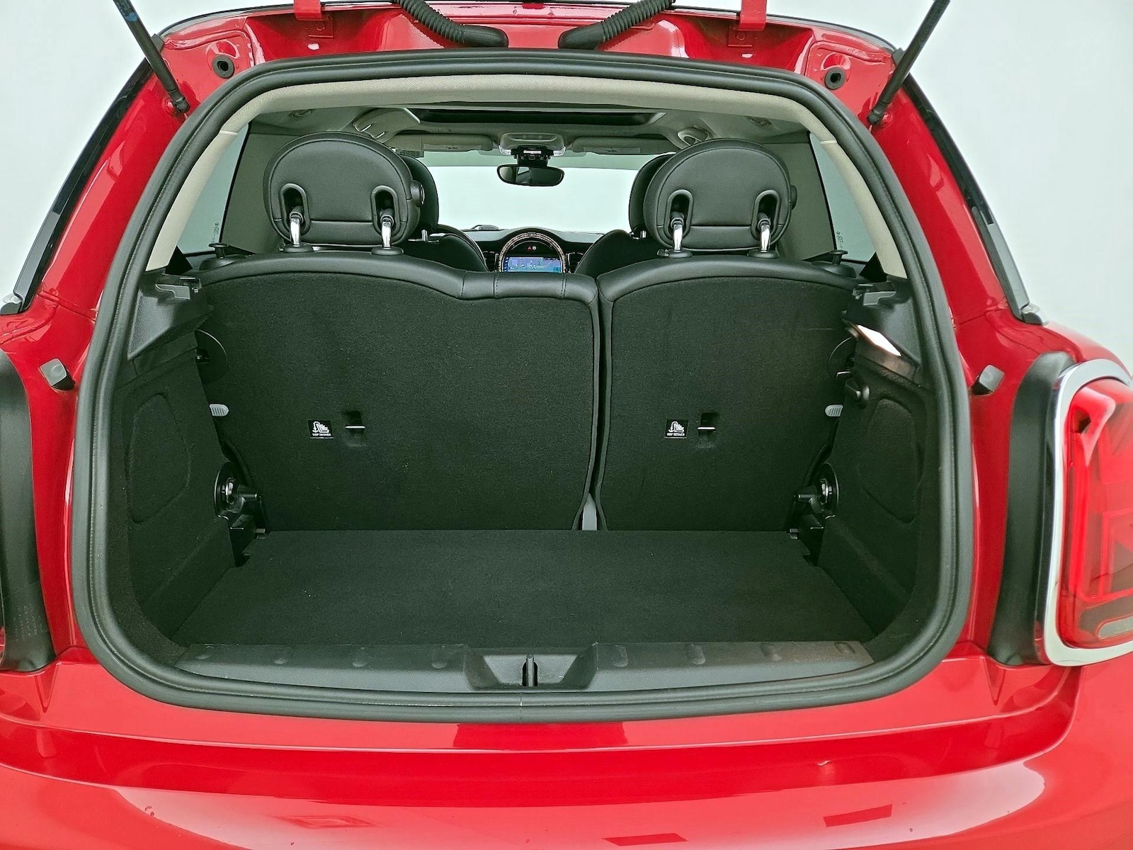 2023 MINI 3 Door S - Photo 23