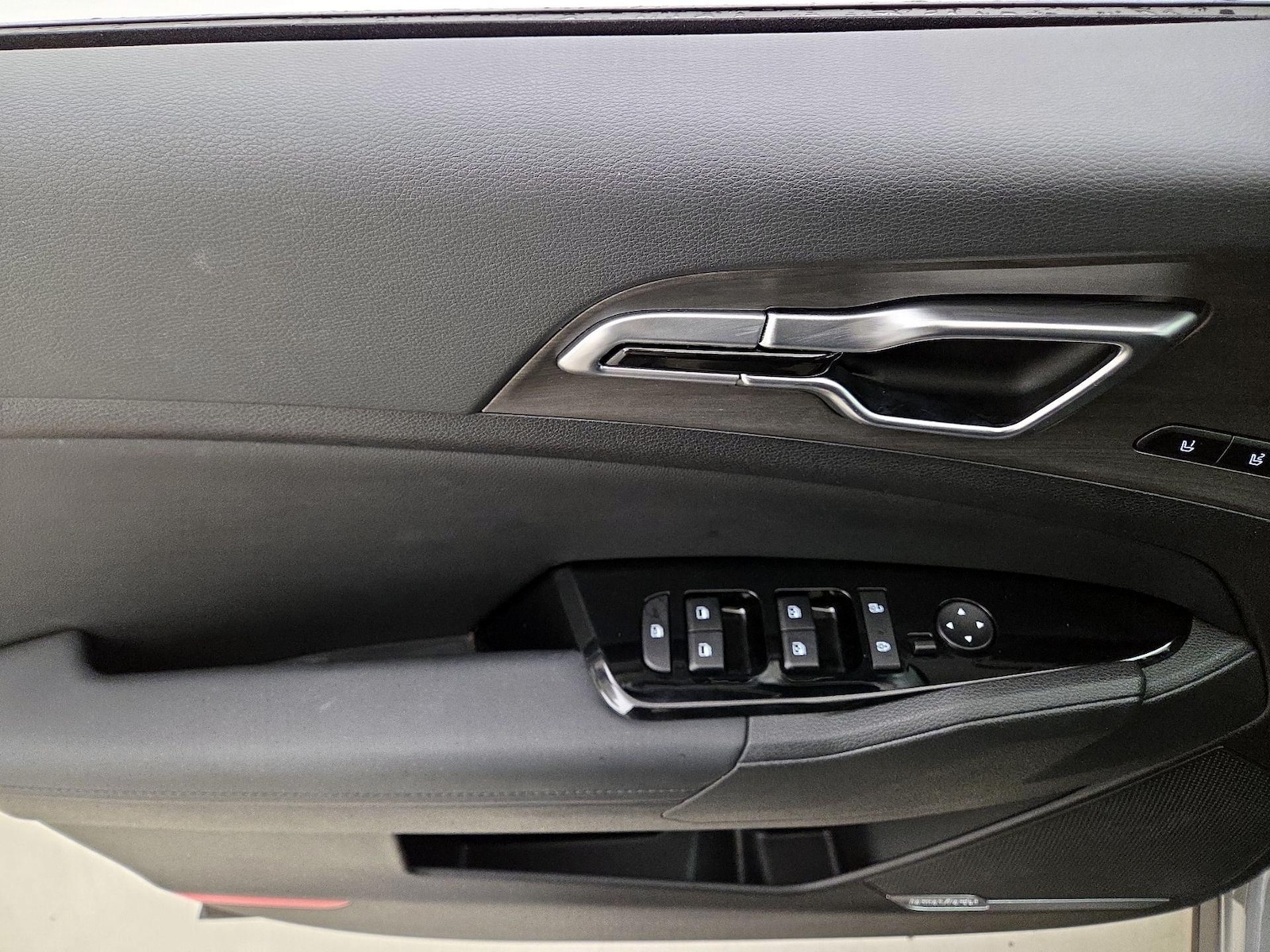2025 Kia Sportage X-Pro Prestige - Photo 13