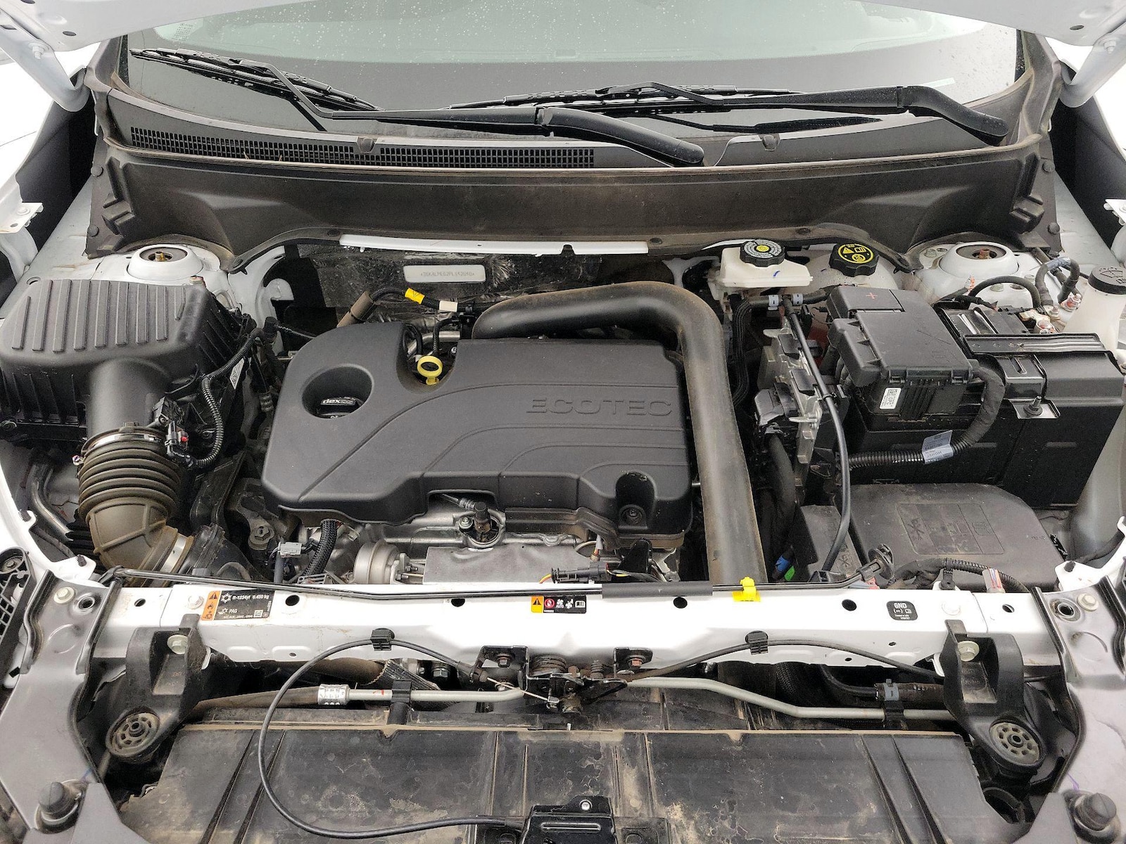 2023 GMC Terrain SLT - Photo 23