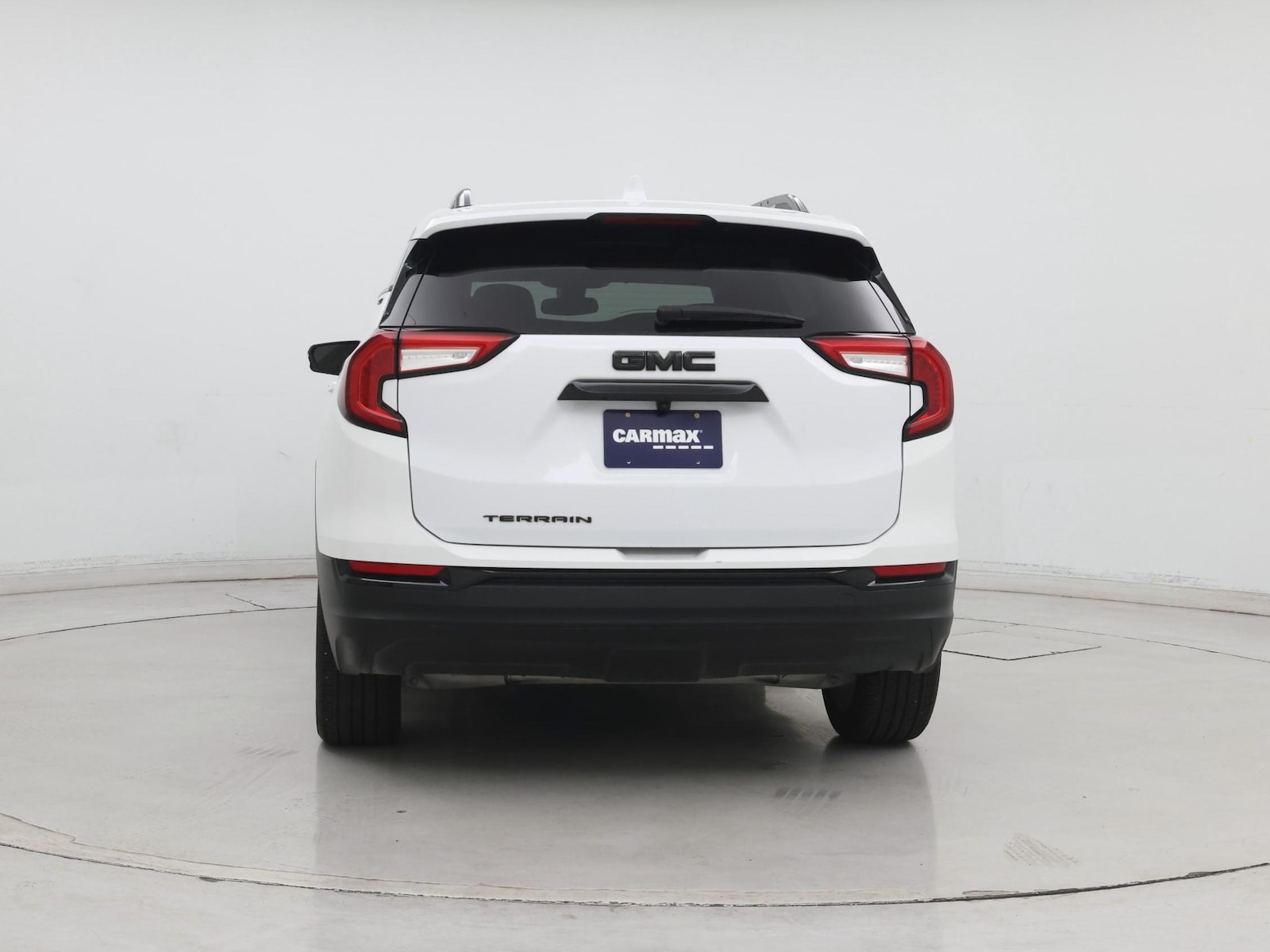 2023 GMC Terrain SLT - Photo 7