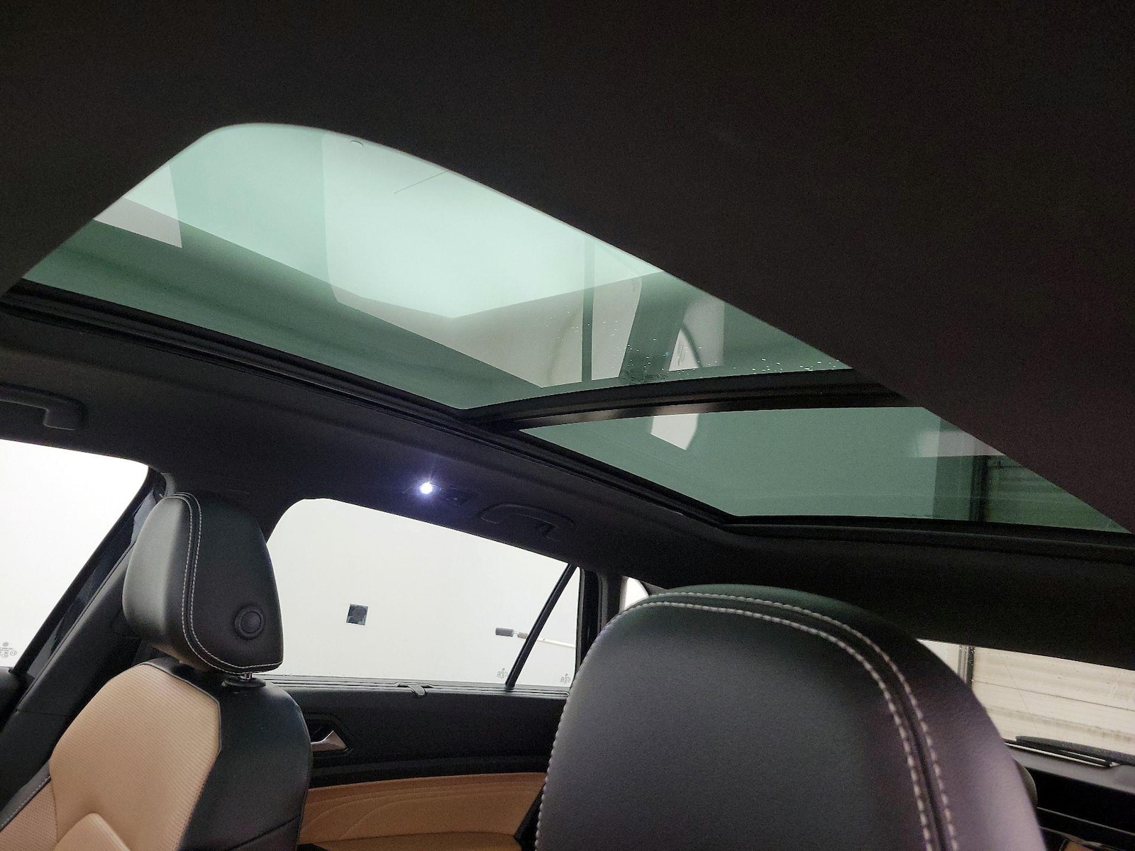 Panoramic Sunroof
