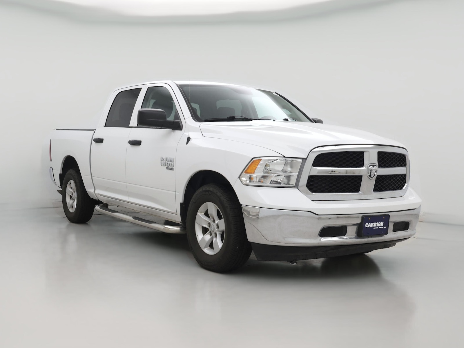Heated Mirrors & Tow Hitch