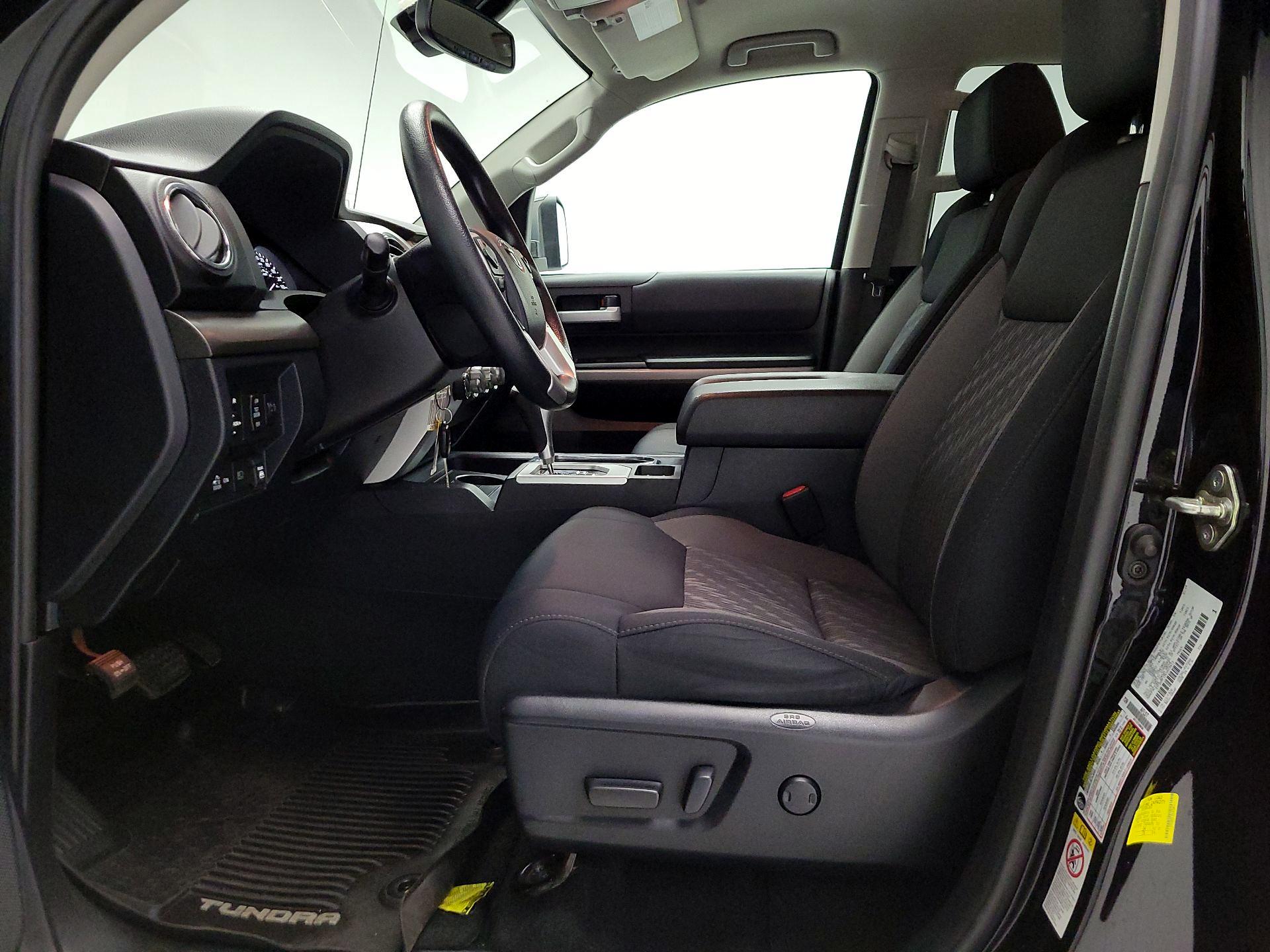 Thumbnail: 2019 Toyota Tundra - 11