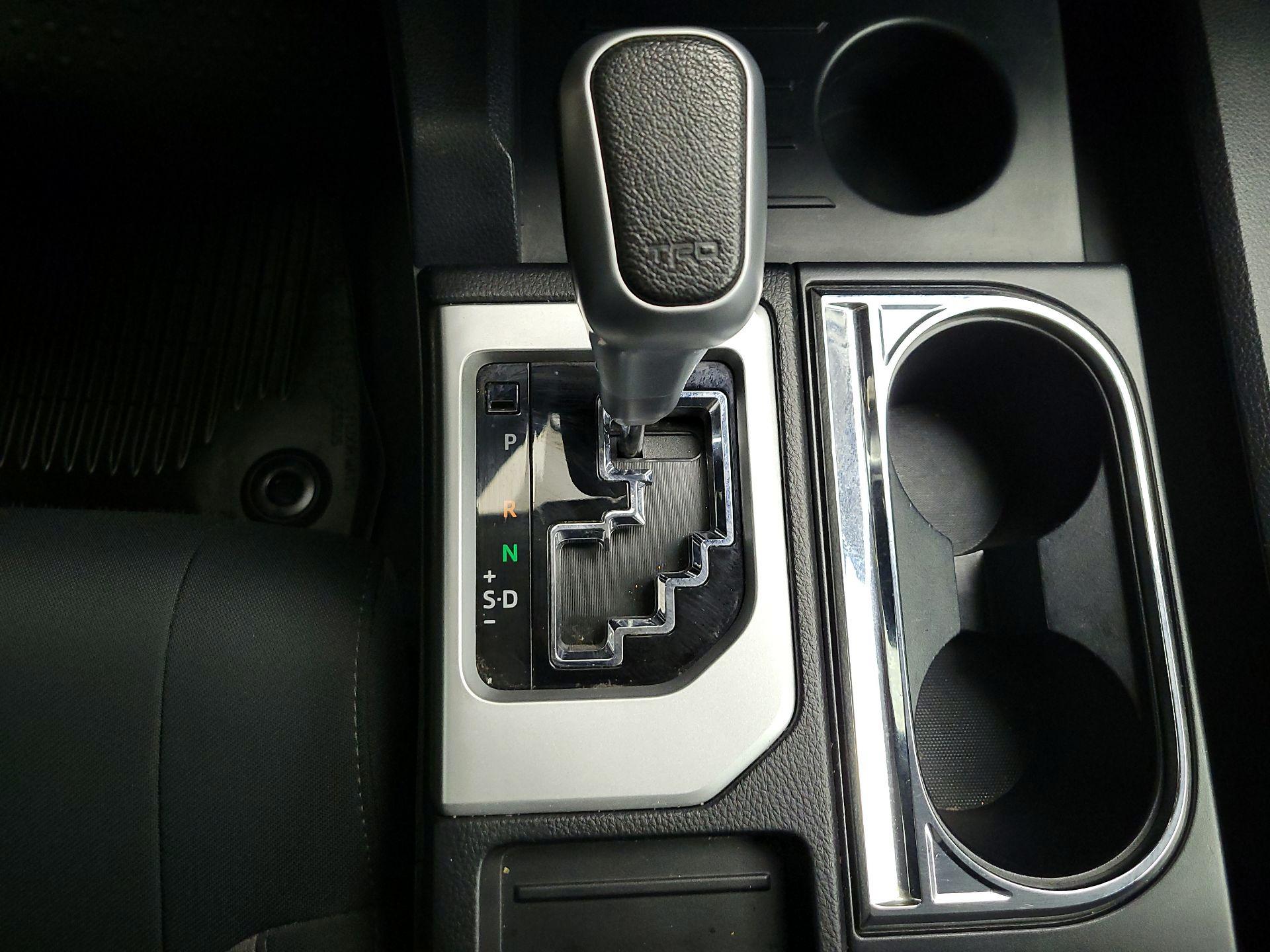 Thumbnail: 2019 Toyota Tundra - 17