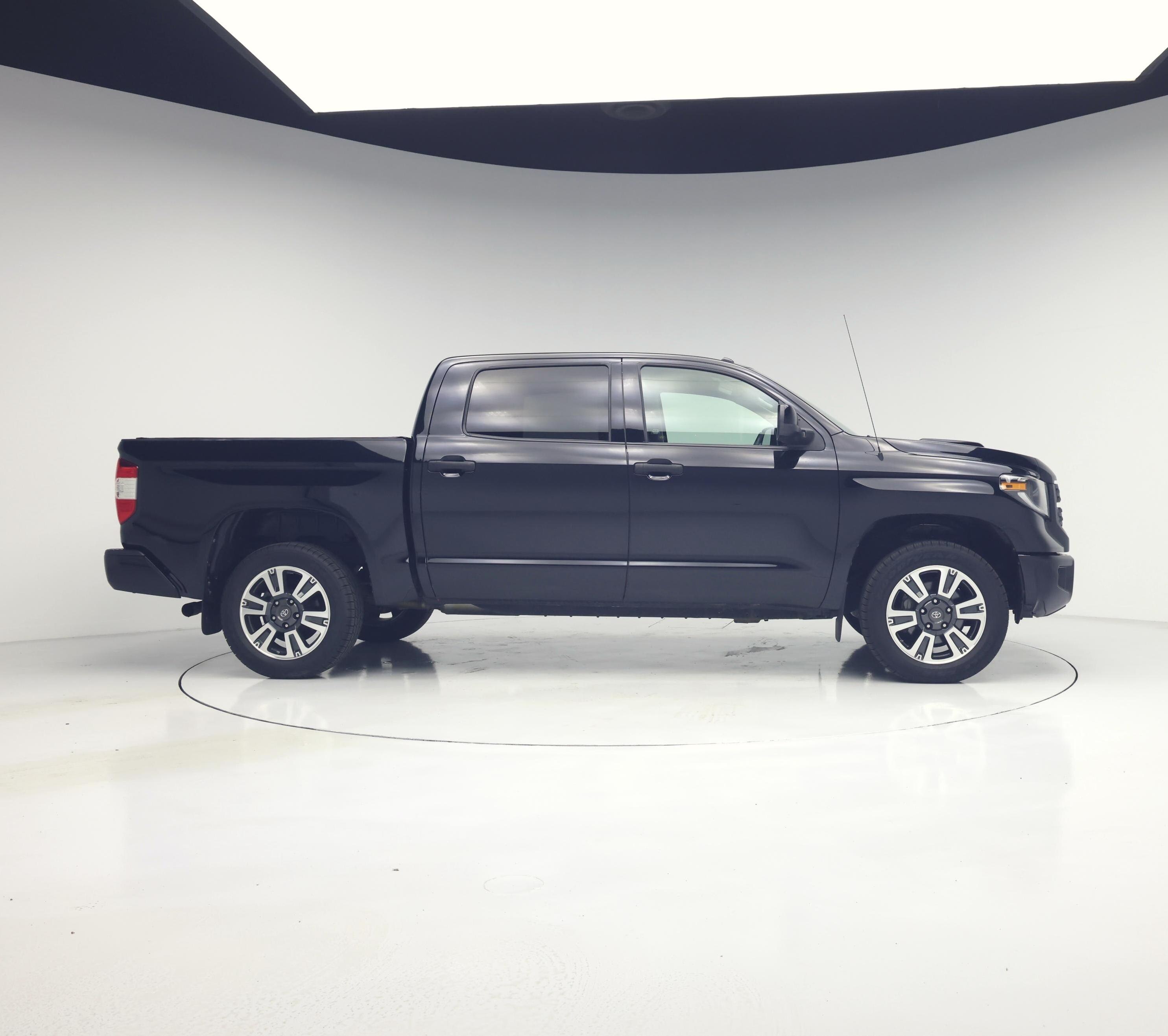 Thumbnail: 2019 Toyota Tundra - 7