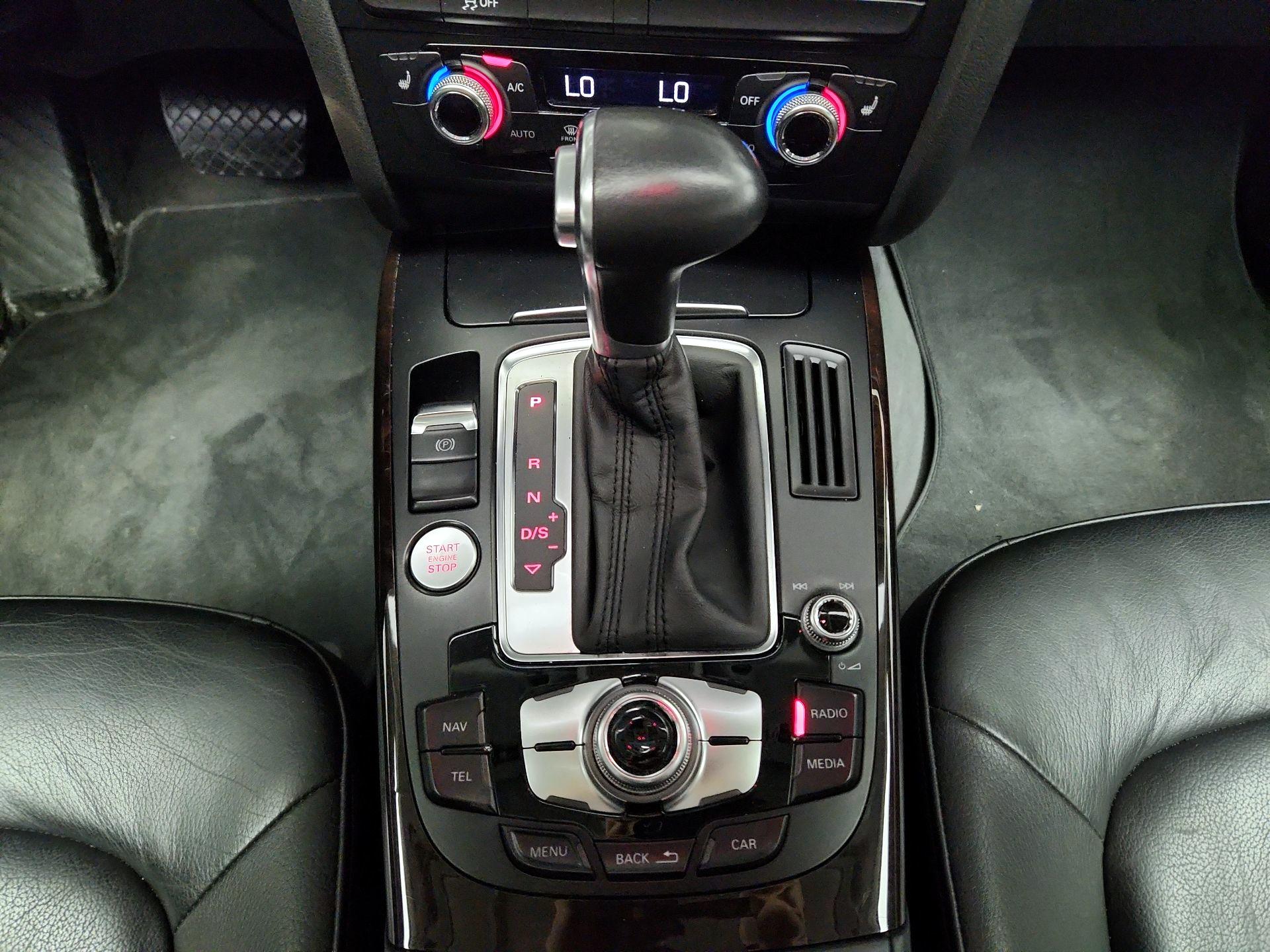 Thumbnail: 2015 Audi A4 - 18