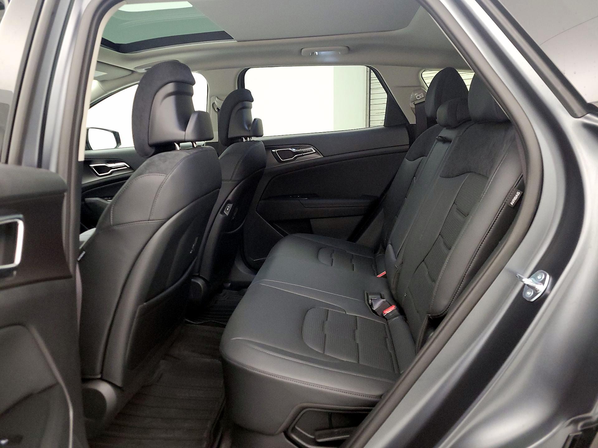 Thumbnail: 2026 Kia Sportage - 20