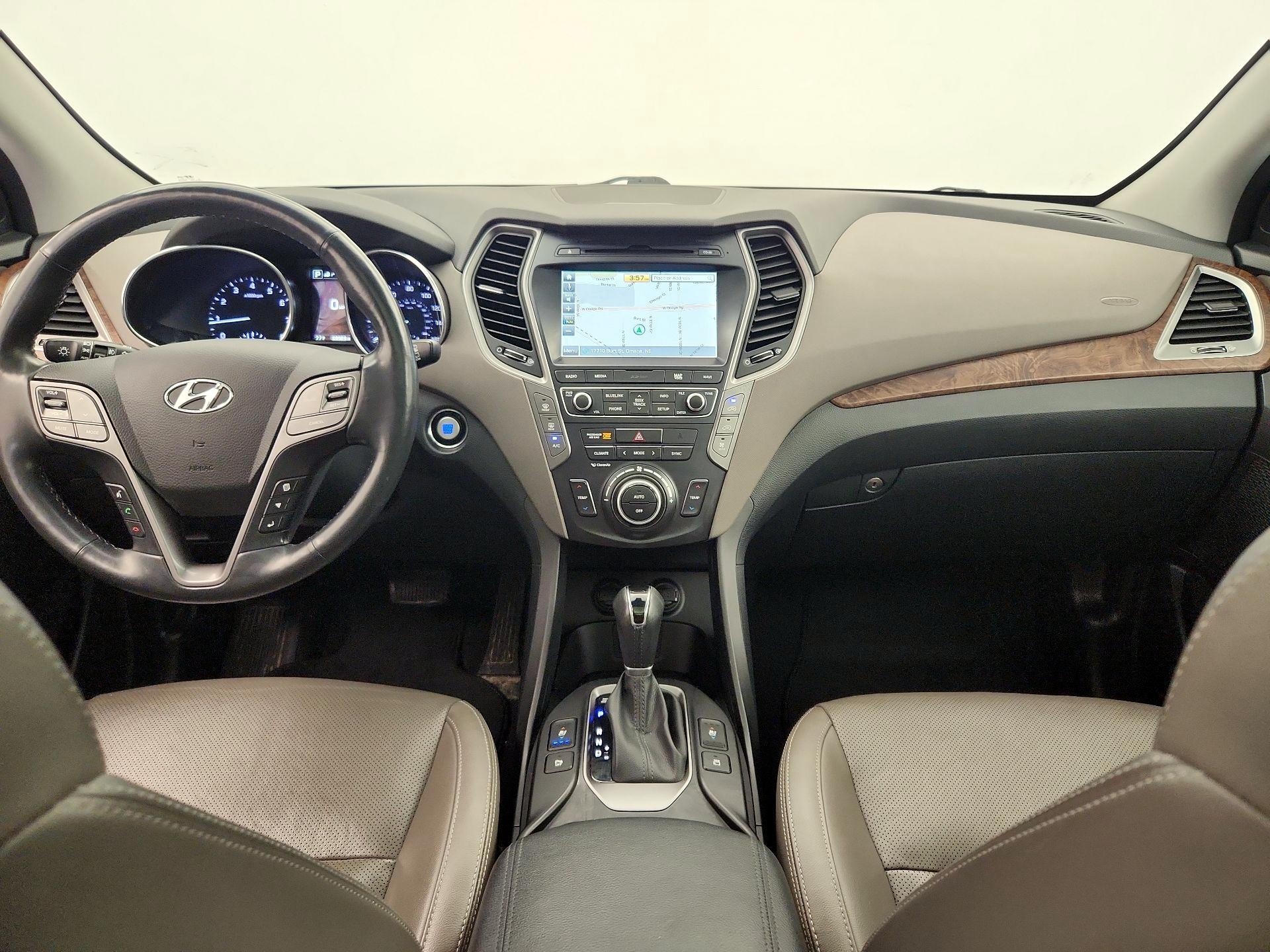 Thumbnail: 2017 Hyundai Santa Fe - 9