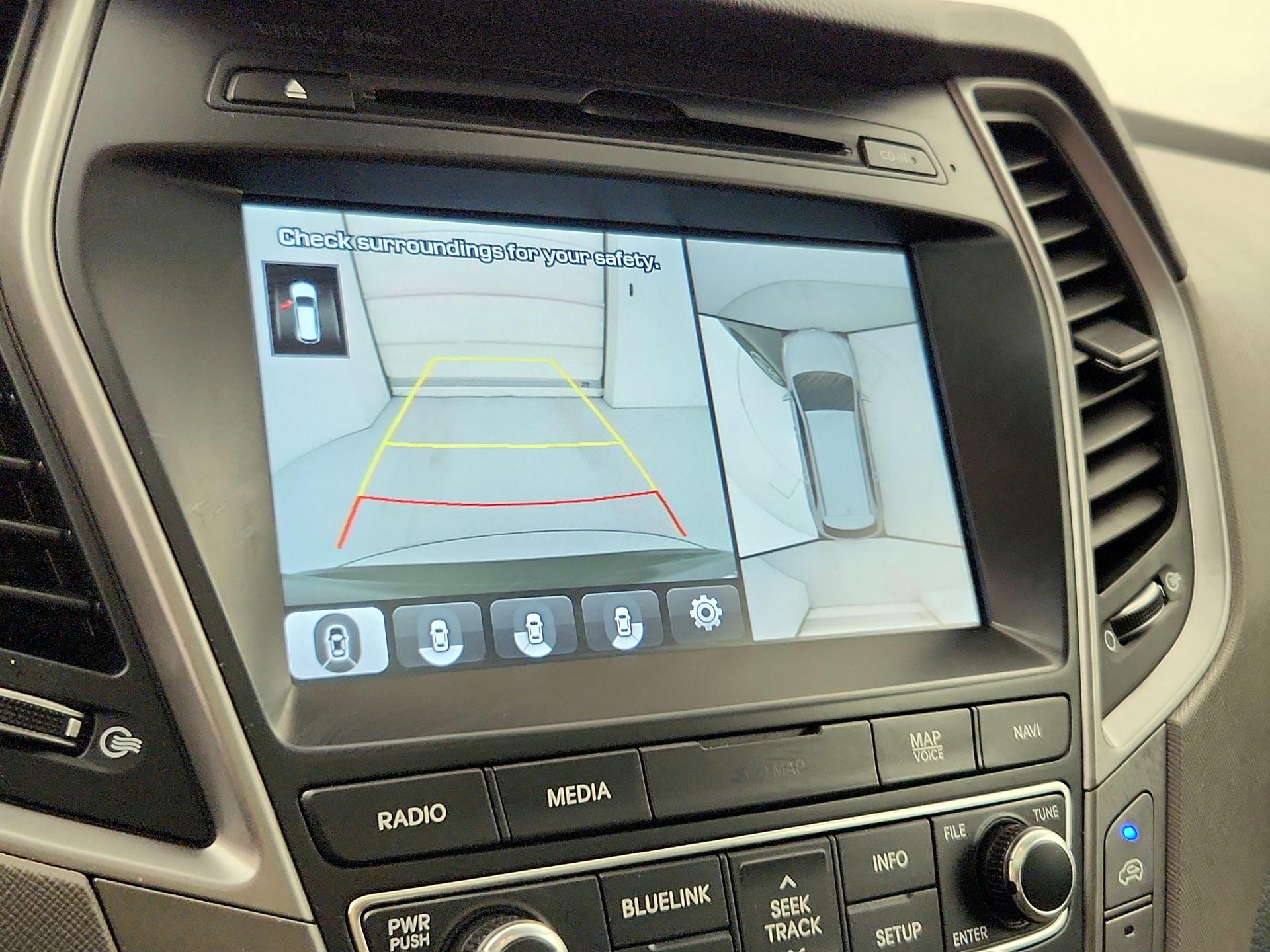 Thumbnail: 2017 Hyundai Santa Fe - 15