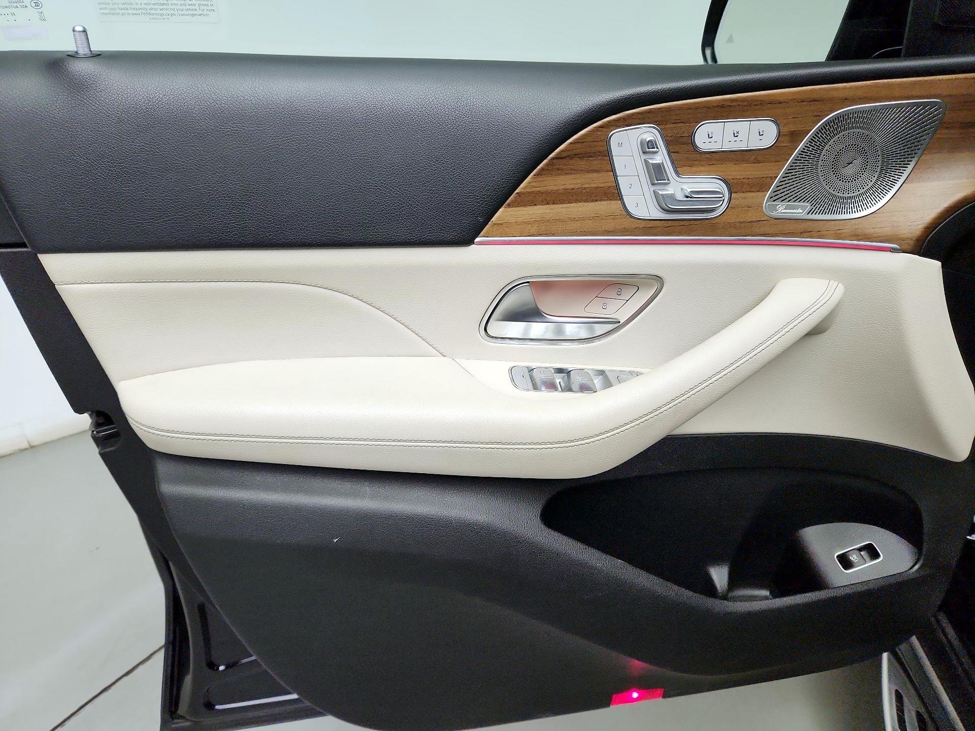 Thumbnail: 2023 Mercedes-Benz GLS - 12