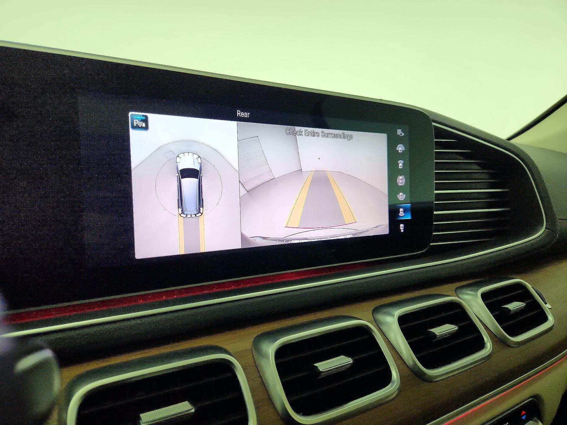 Thumbnail: 2023 Mercedes-Benz GLS - 15