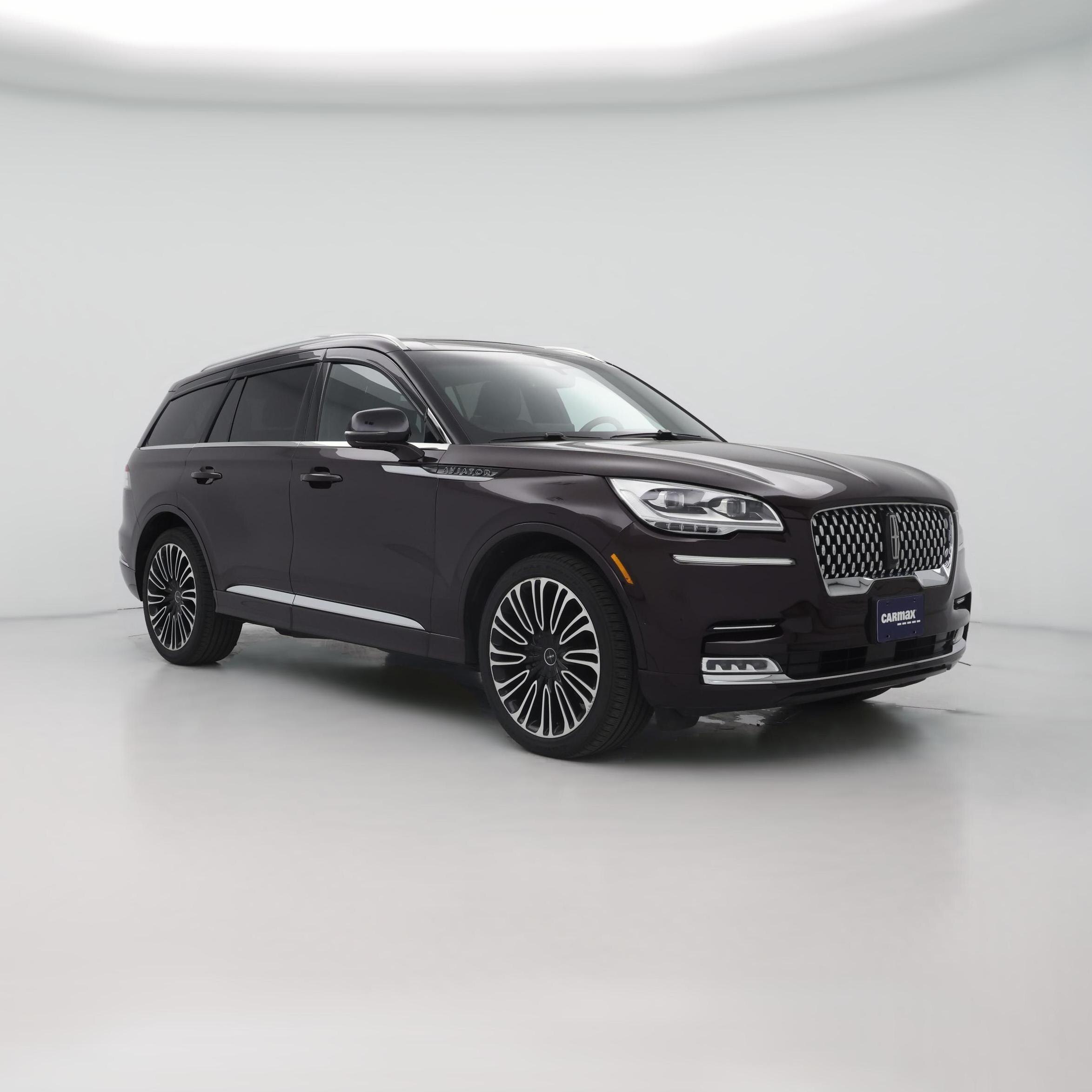 Thumbnail: 2023 Lincoln Aviator - 1