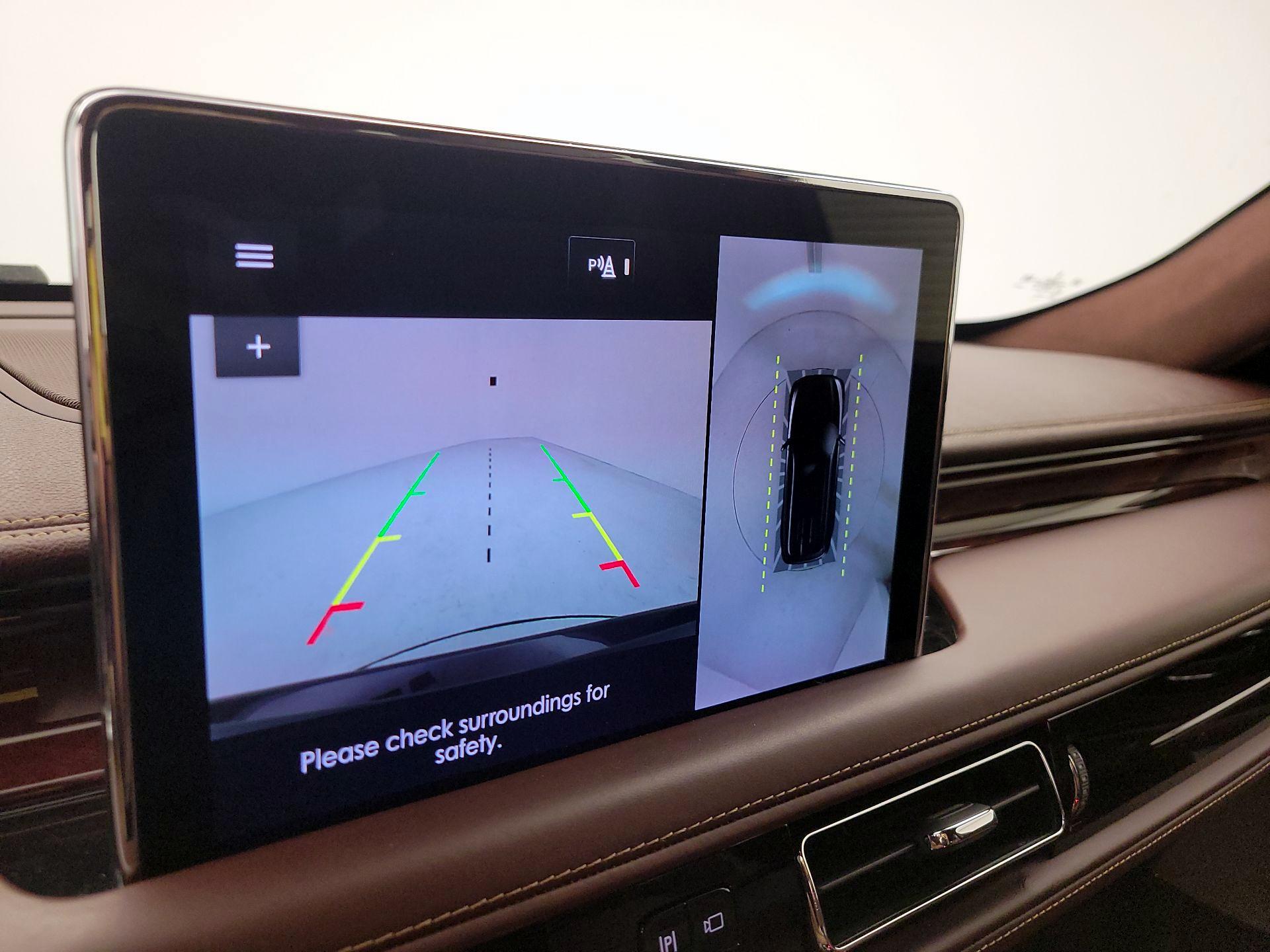 Thumbnail: 2023 Lincoln Aviator - 15