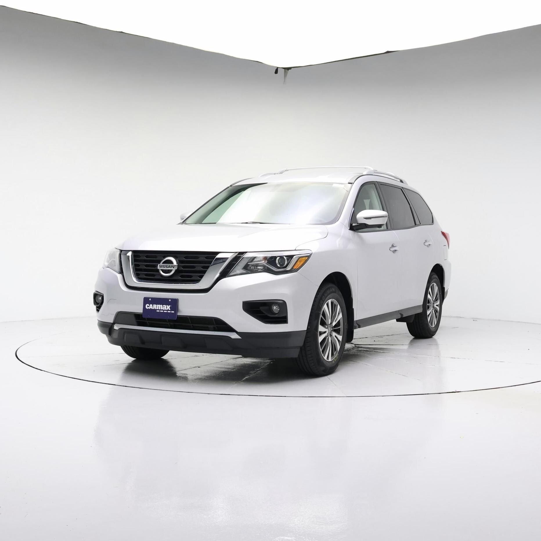 Thumbnail: 2018 Nissan Pathfinder - 4