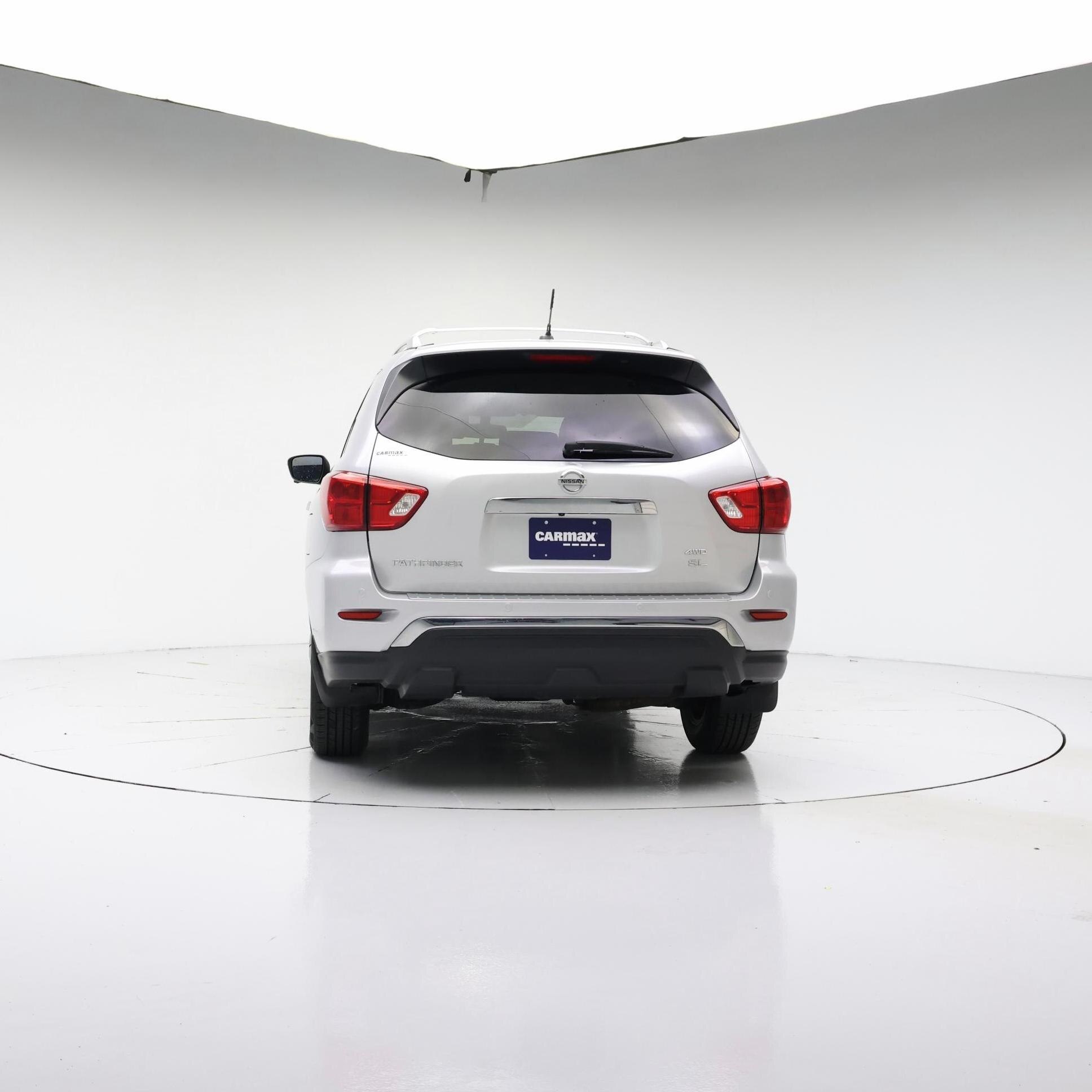 Thumbnail: 2018 Nissan Pathfinder - 6