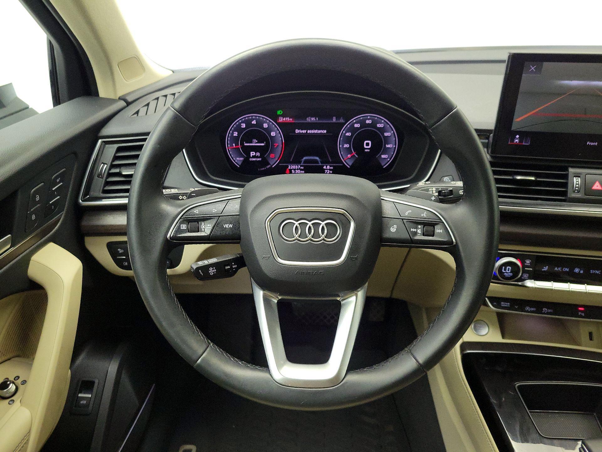 Thumbnail: 2022 Audi Q5 - 10