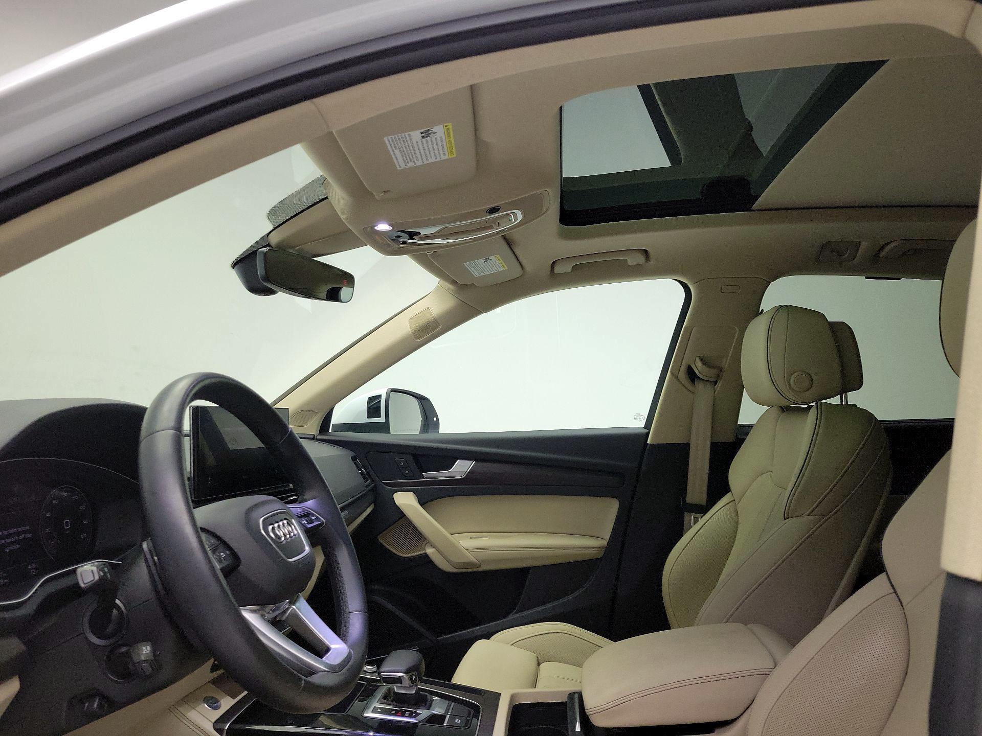 Thumbnail: 2022 Audi Q5 - 20