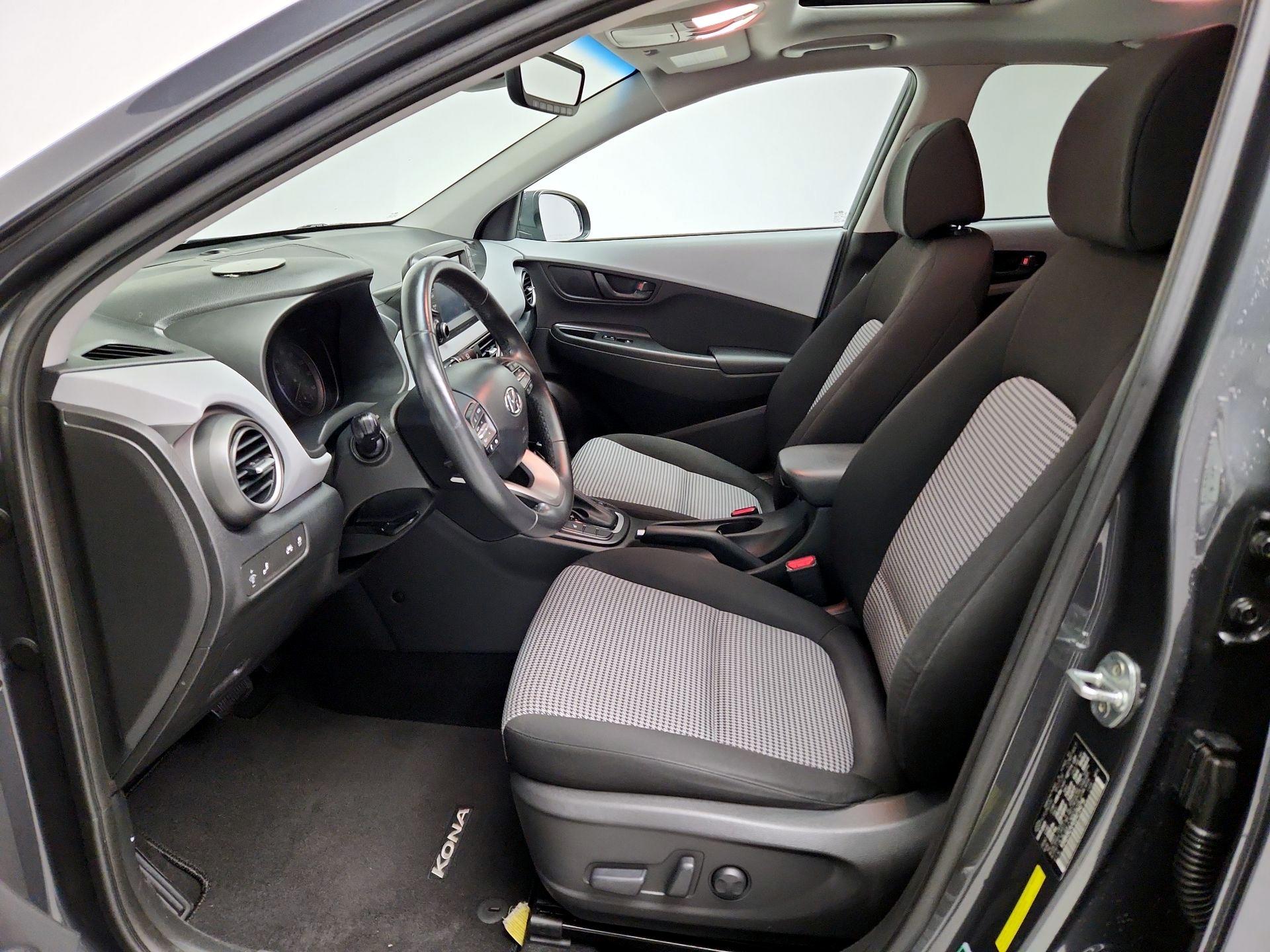 Thumbnail: 2021 Hyundai Kona - 11