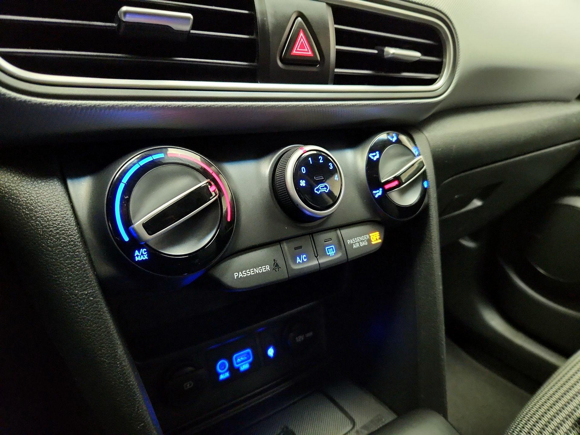 Thumbnail: 2021 Hyundai Kona - 16