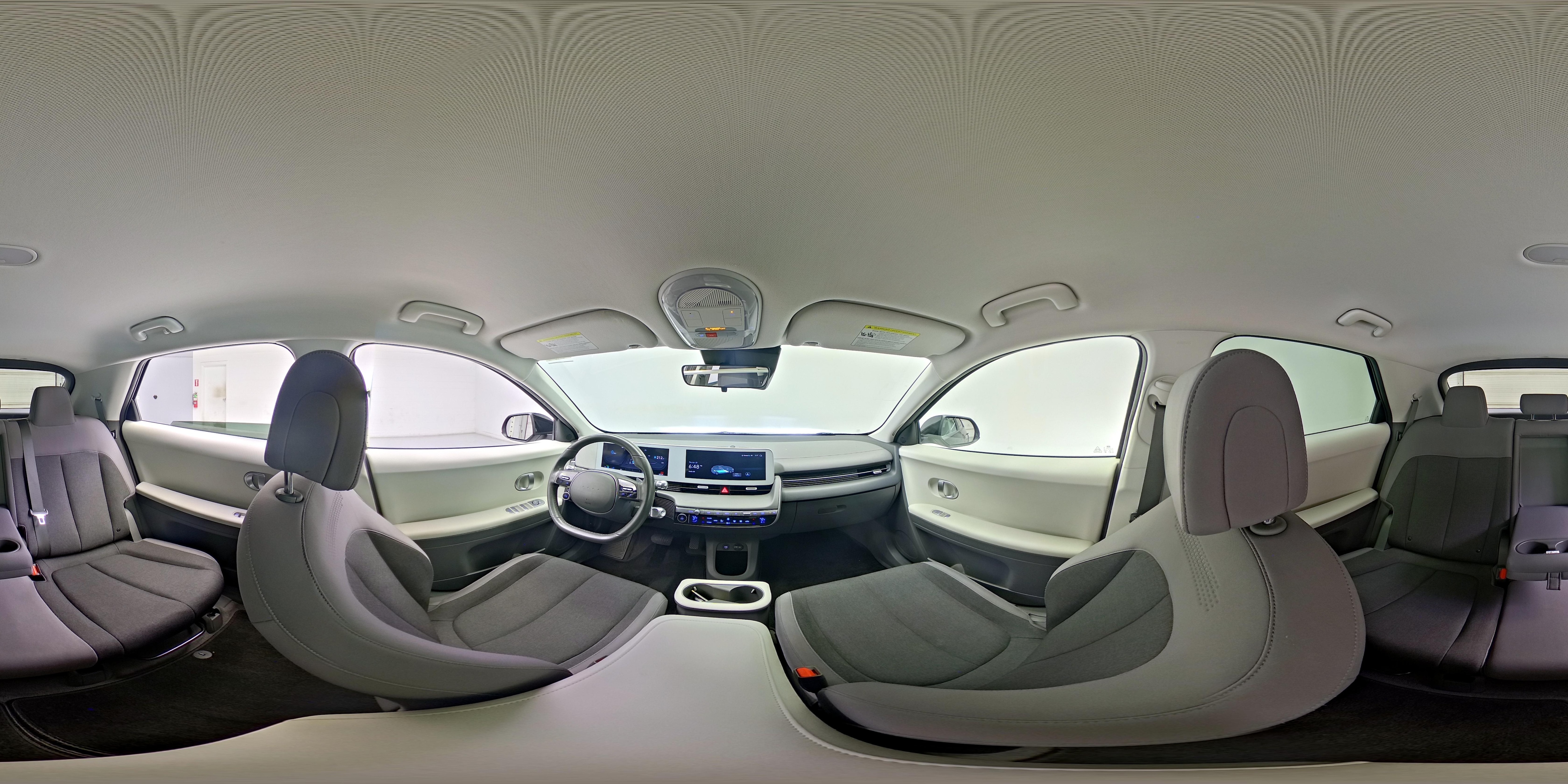 2023 Hyundai IONIQ 5 SE - Photo 25